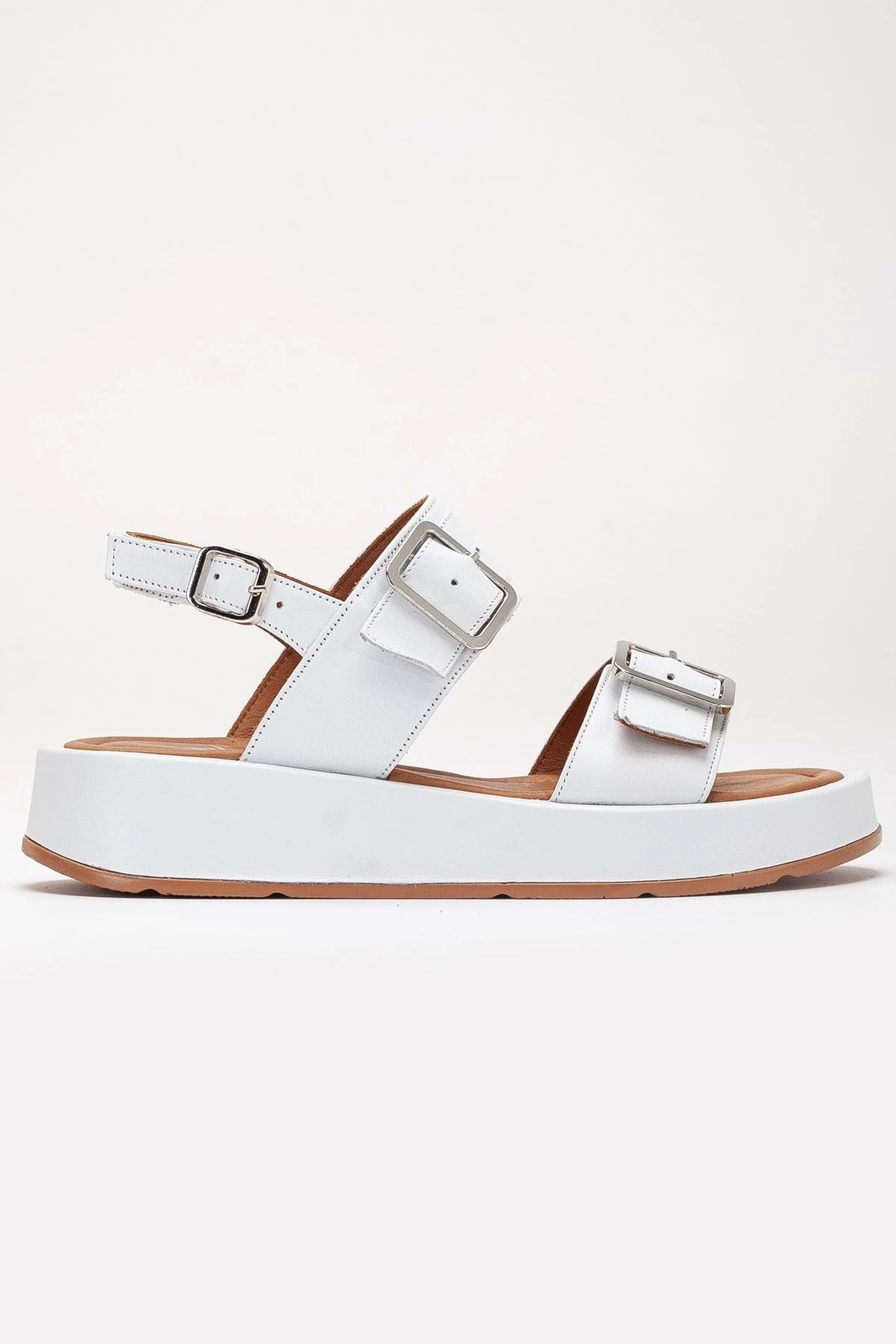 Kadın Hakiki Deri Tokalı Yüksek Taban Sandalet