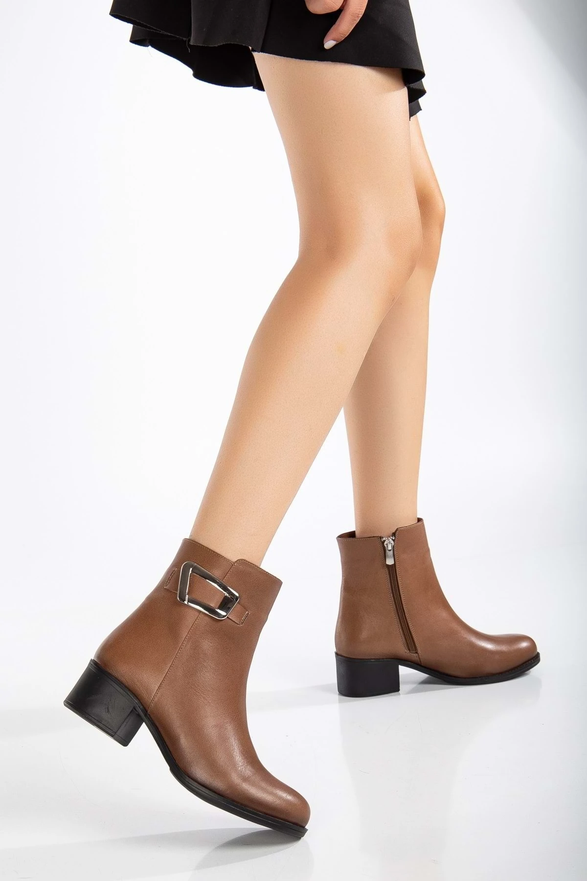 Kadın Hakiki Deri Toka Detaylı Bot - CEVİZ