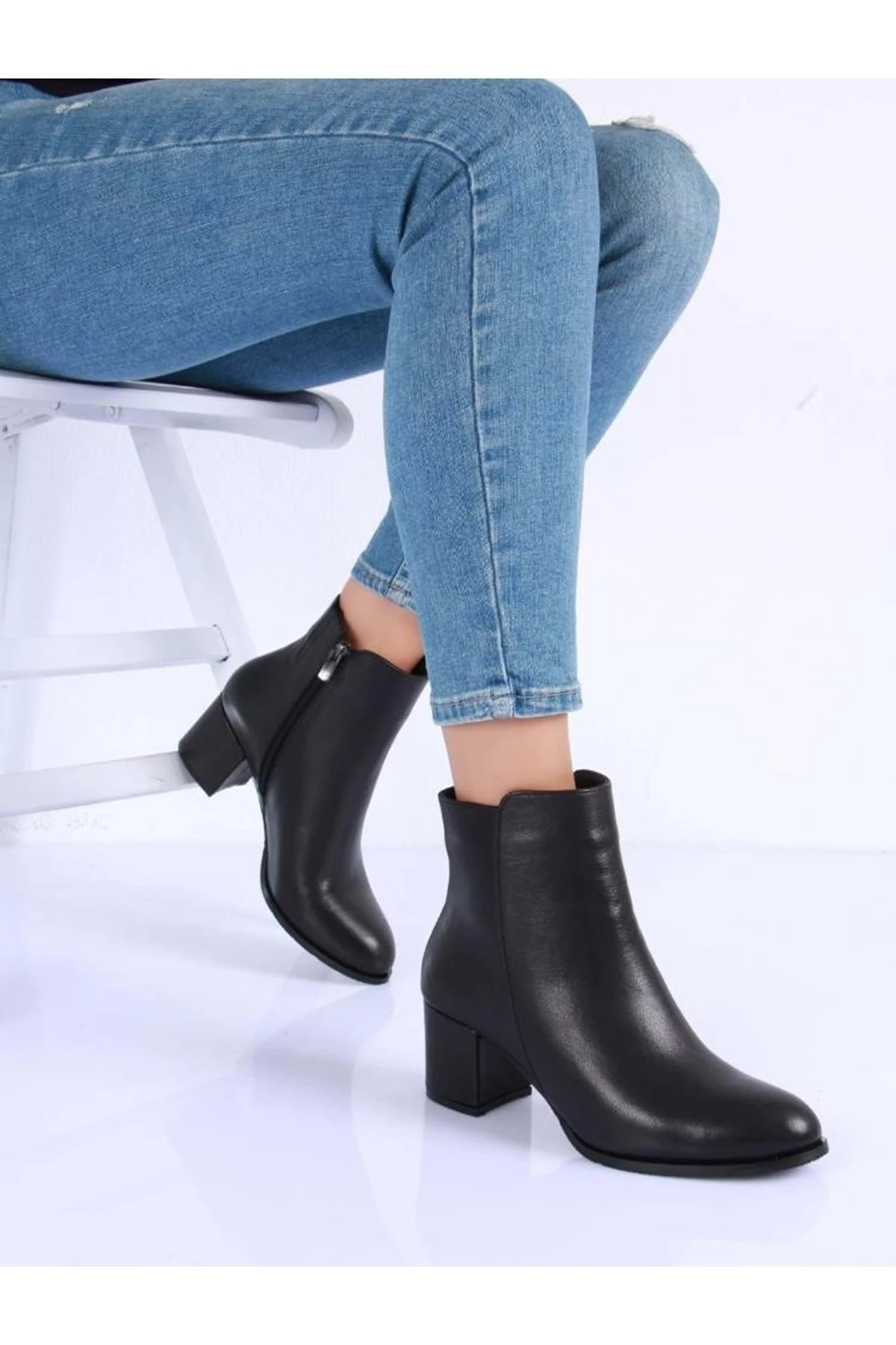 Kadın Hakiki Deri Günlük Topuklu Bot - SİYAH