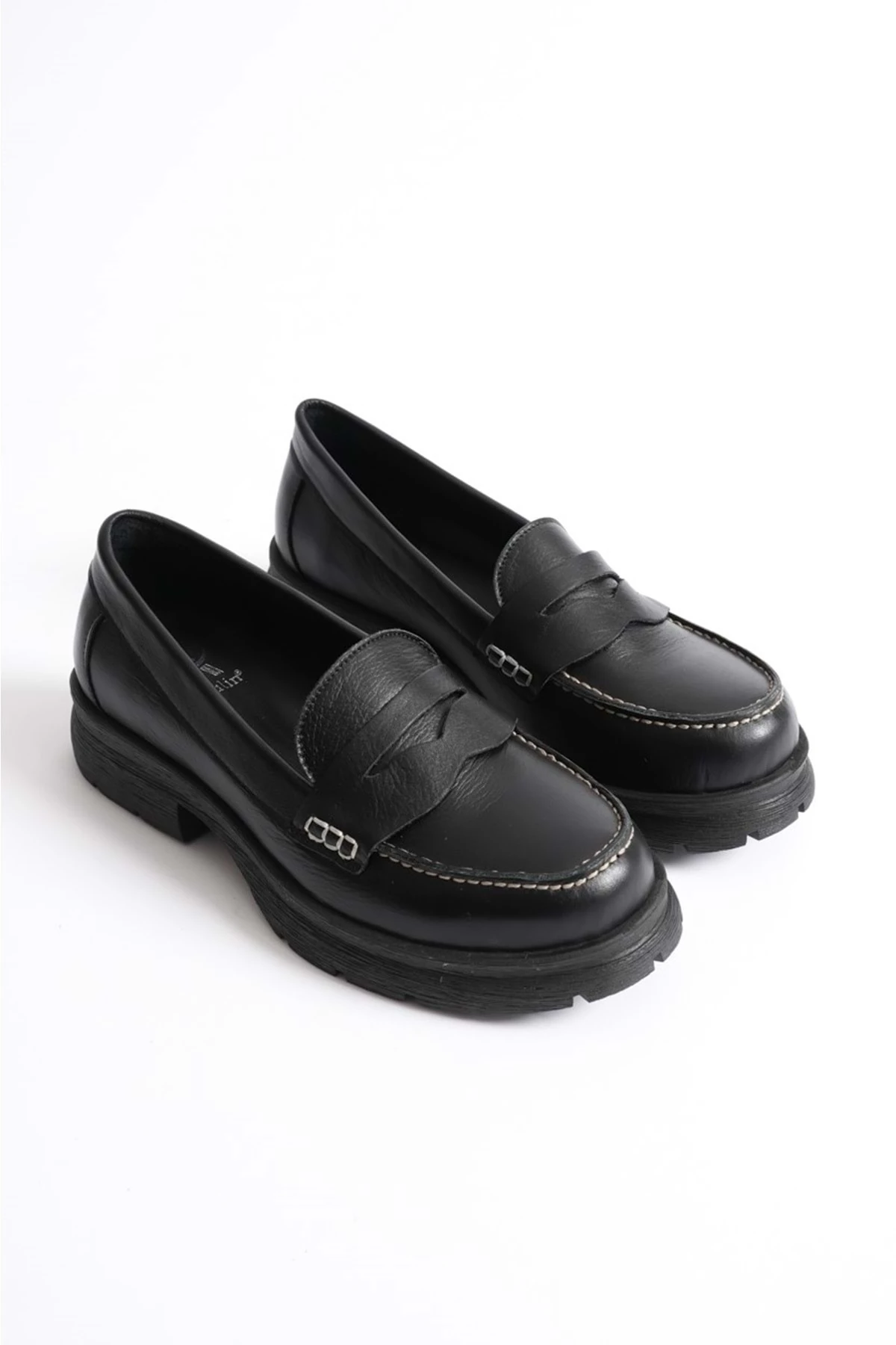 Kadın Hakiki Deri Light Tabanlı Saraçlı Rahat Loafer Ayakkabı - SİYAH