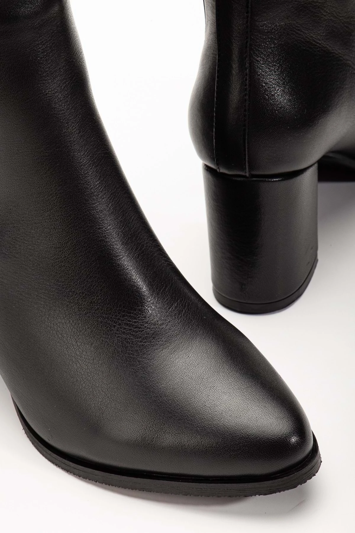 Kadın Hakiki Deri Lastikli Yüksek Topuklu Bot