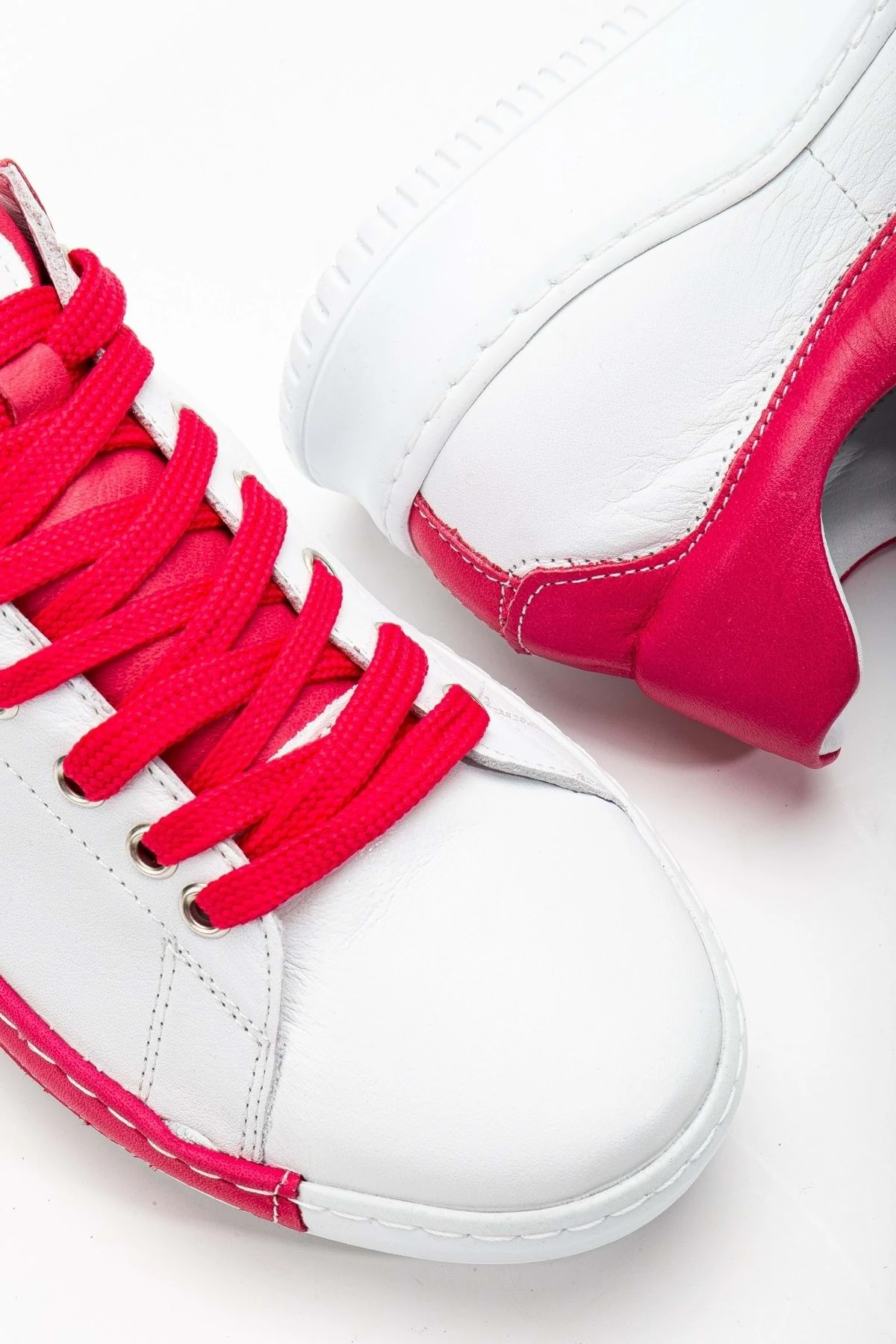 Kadın Hakiki Deri Bağcıklı Spor Ayakkabı - BEYAZ/PEMBE