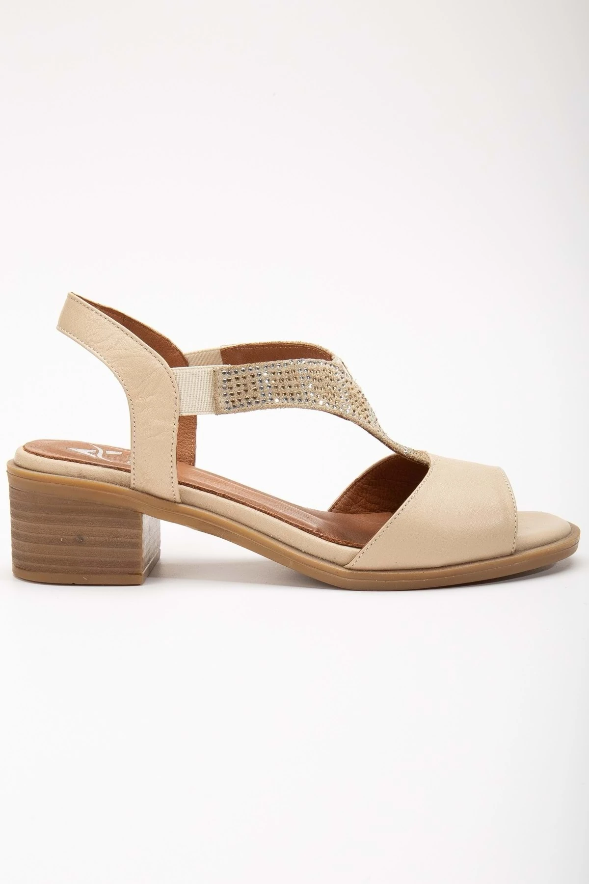 Kadın Hakiki Deri Lastikli Rahat Taşlı Sandalet