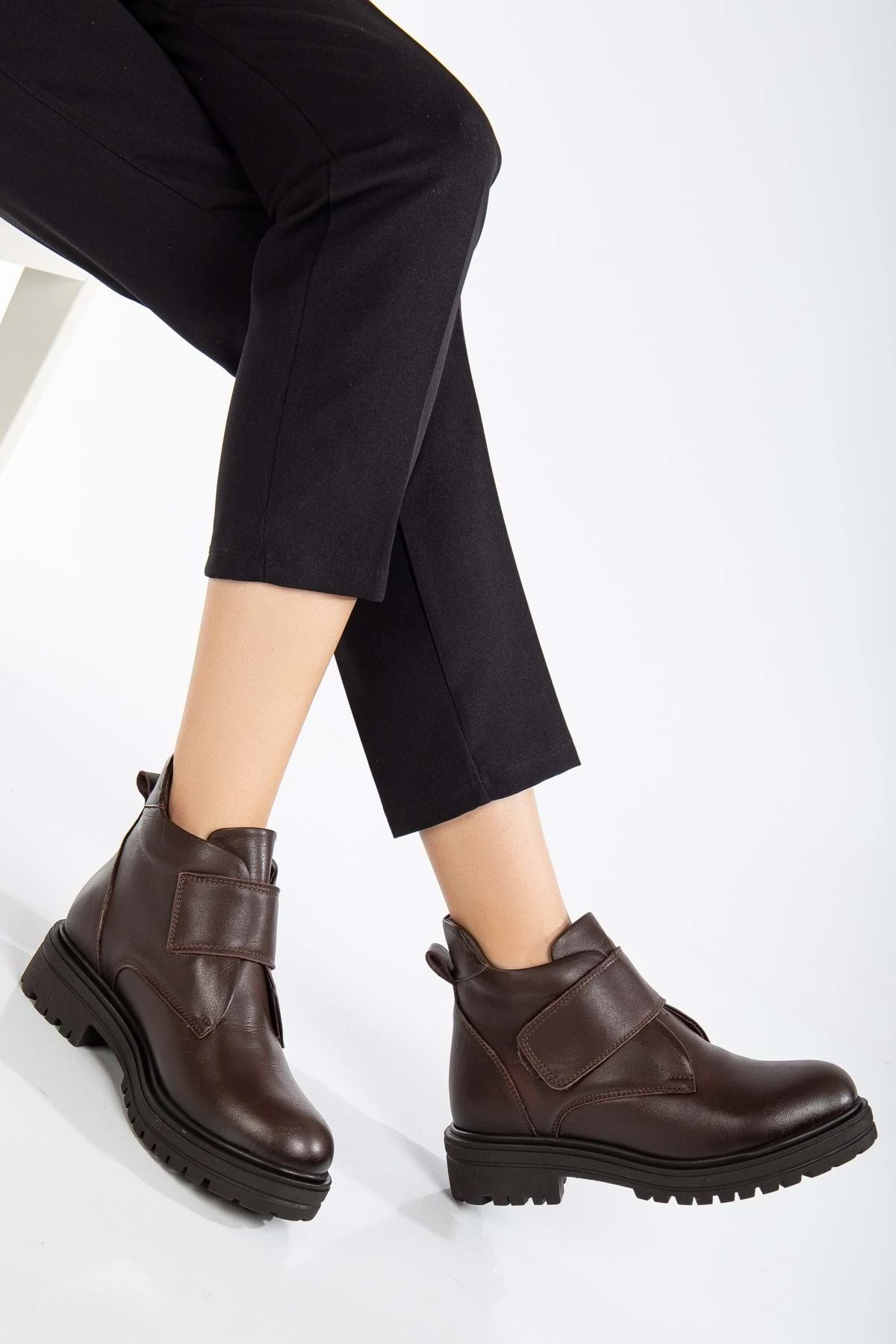 Kadın Hakiki Deri Cırtlı Kolay Giyim Günlük Bot