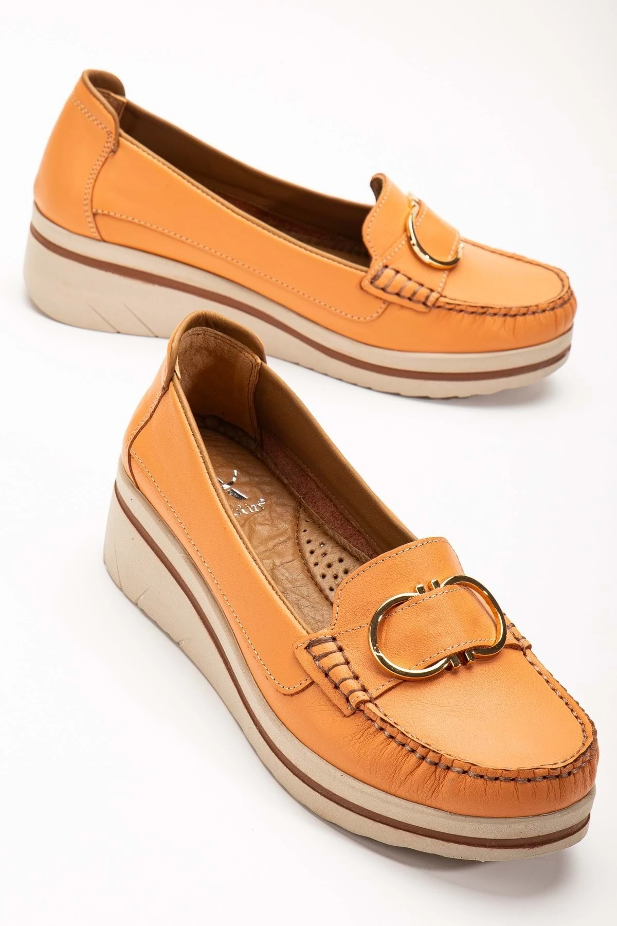 Kadın Hakiki Deri Toka Detaylı Dolgu Topuk Rahat Loafer Ayakkabı - Oranj