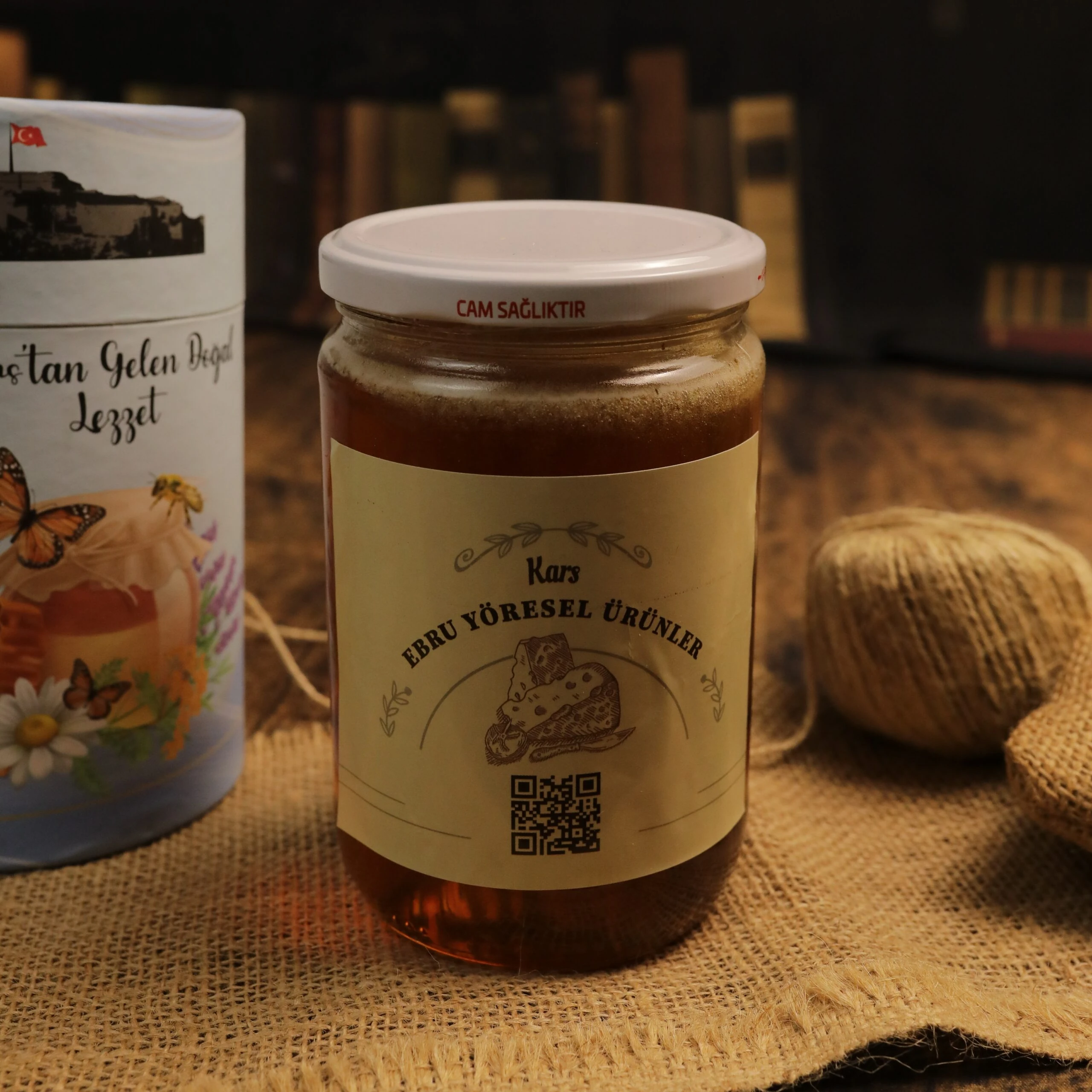 Kars Süzme Çiçek Balı