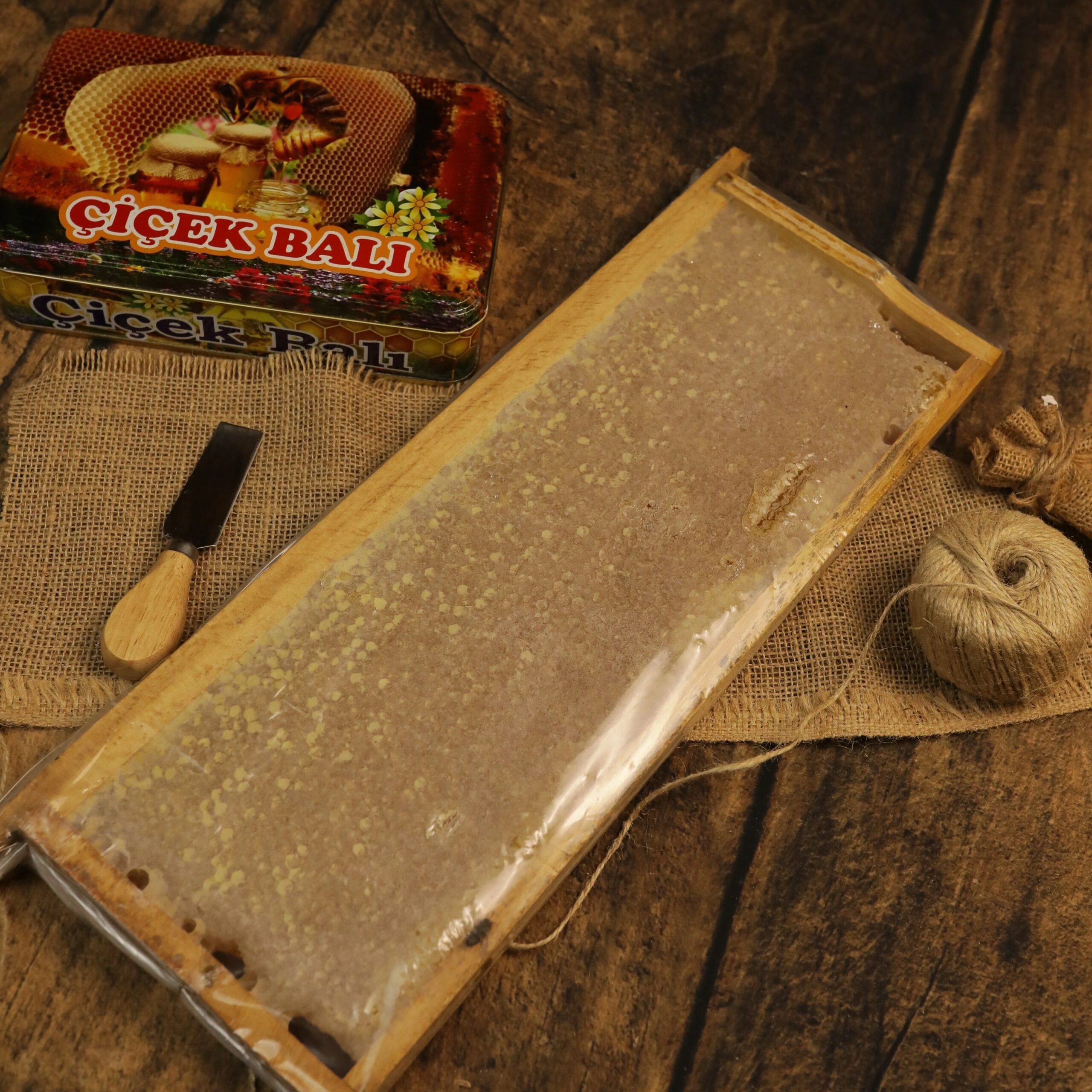 Kars Petek Çiçek Balı