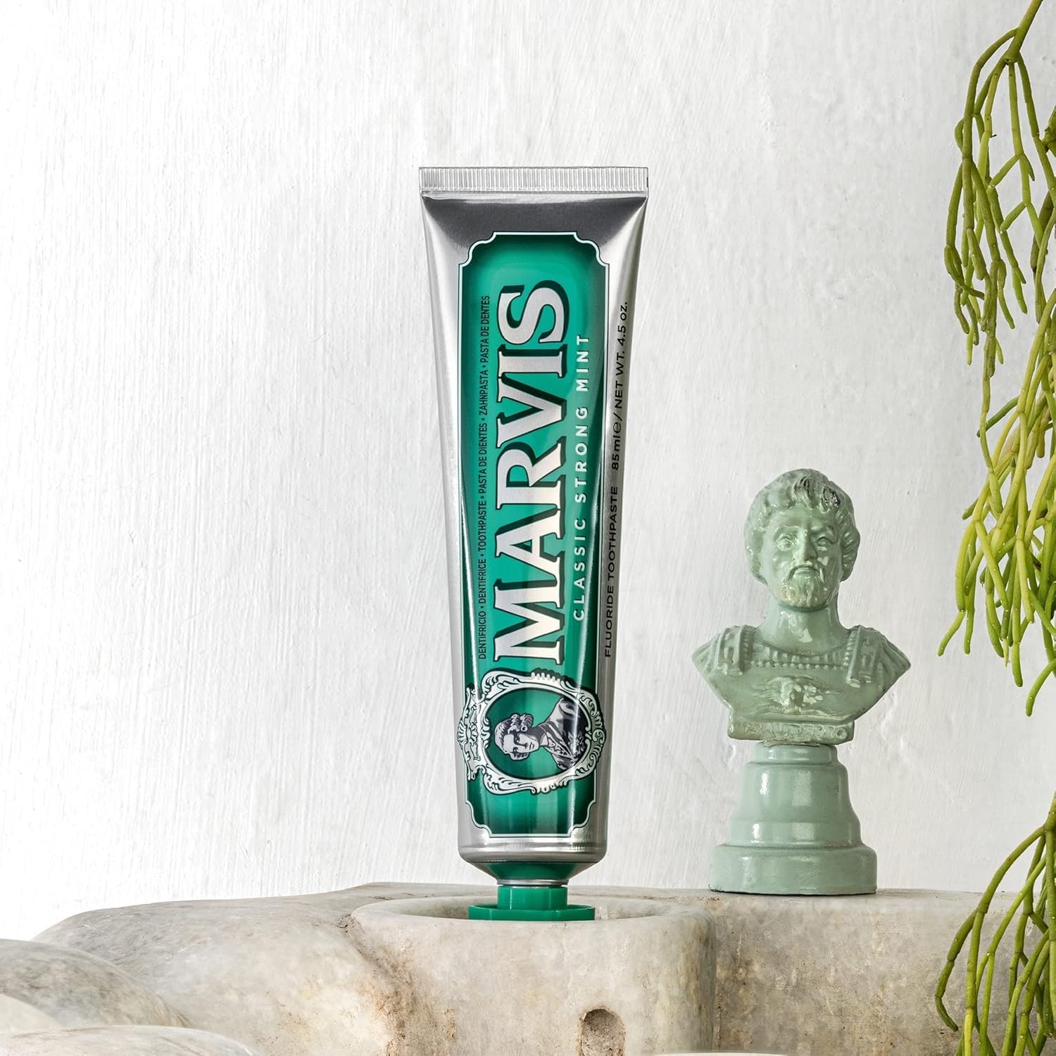 Marvis Classic Strong Mint Toothpaste - 85 ml