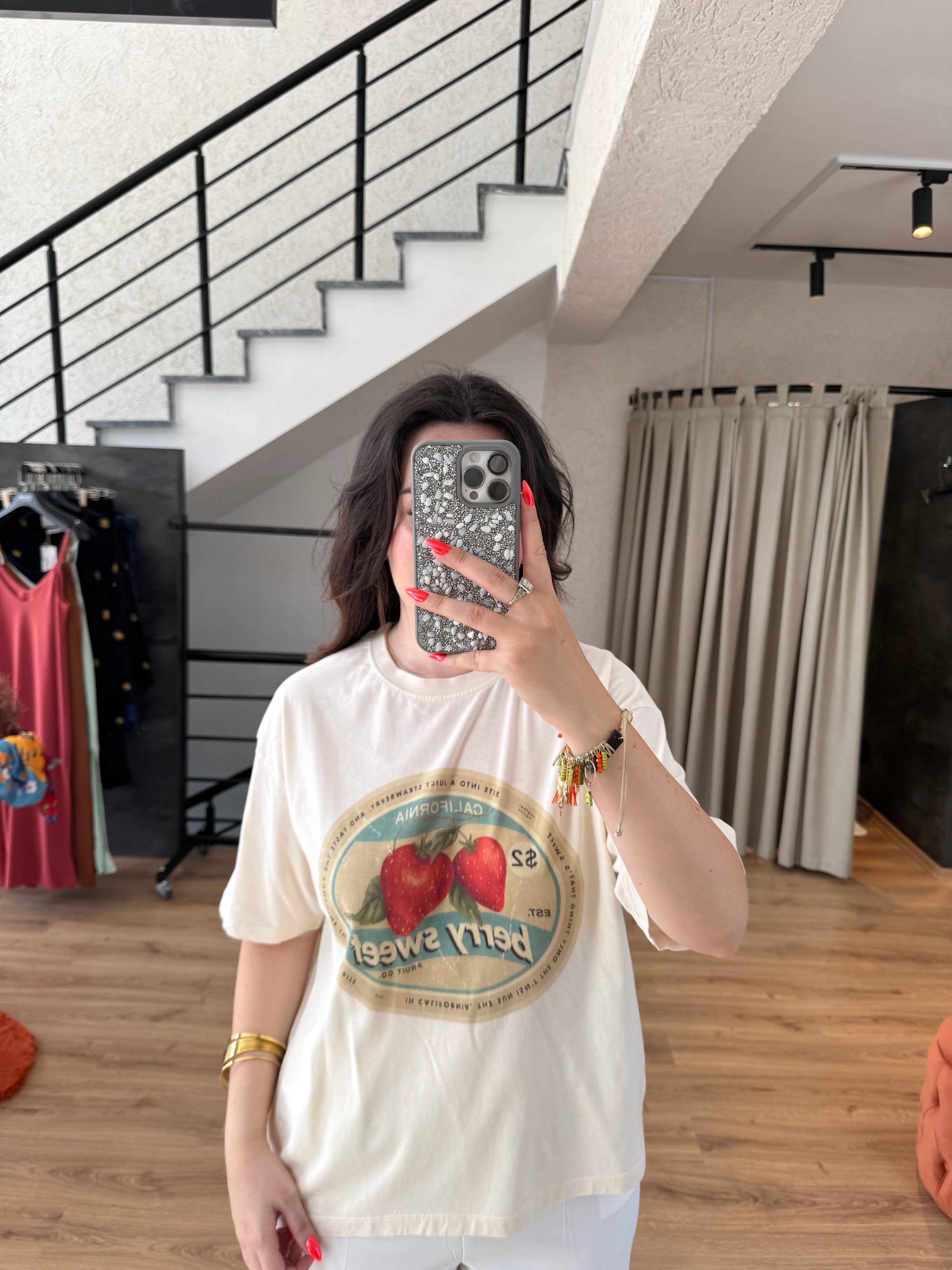 Berry sweet yazılı tshirt