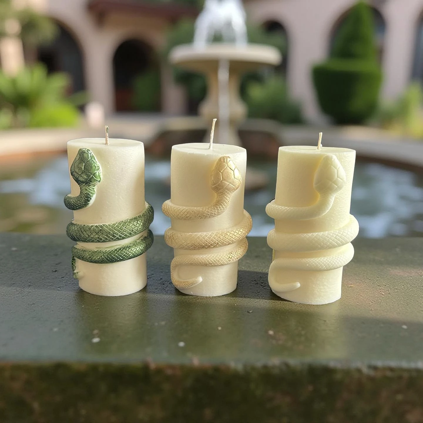 3 lü Yılan Motifli Dekoratif Sütun Mum