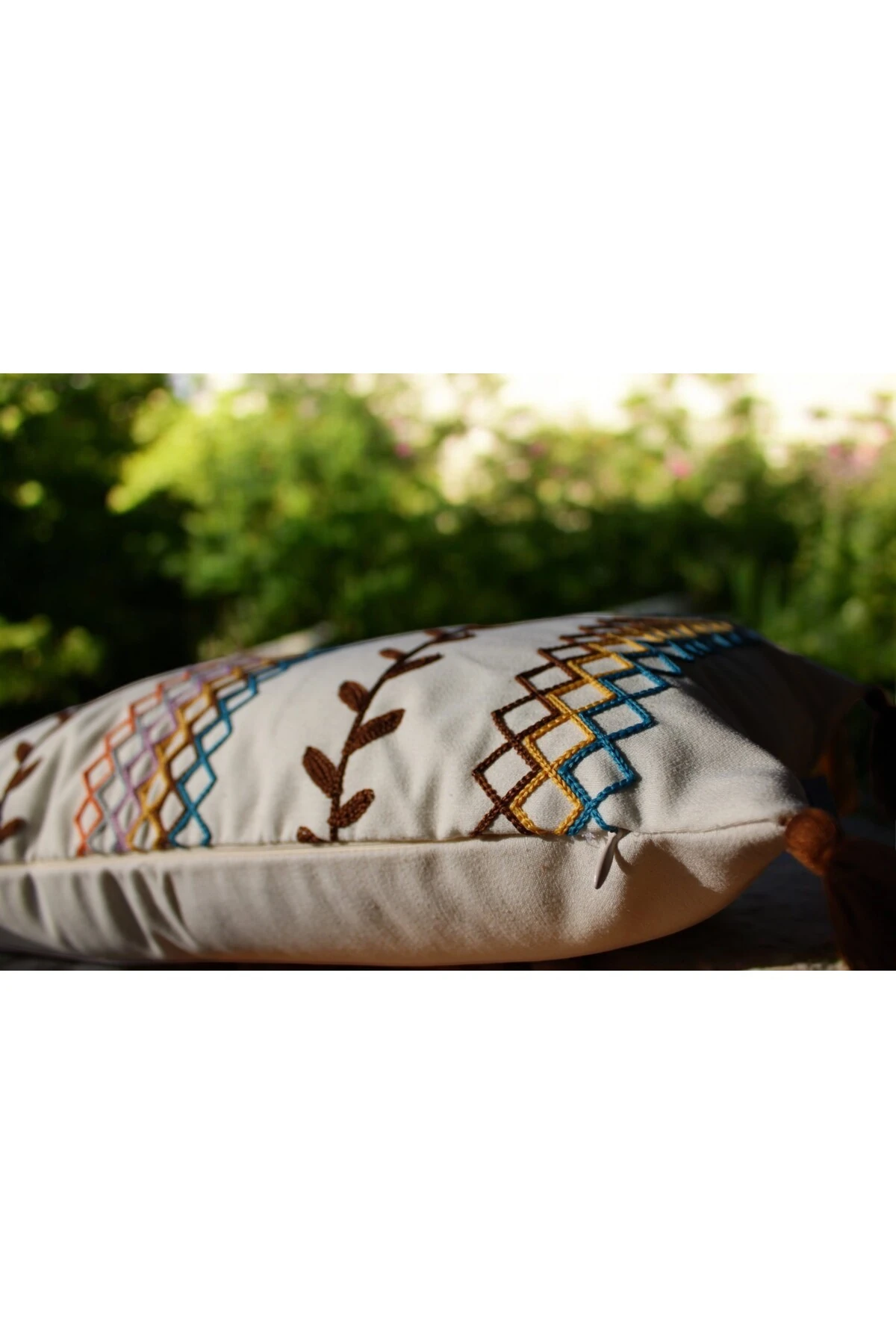 Mof Home Collection Etnik Desen Püsküllü Punch Kırlent Kılıfı