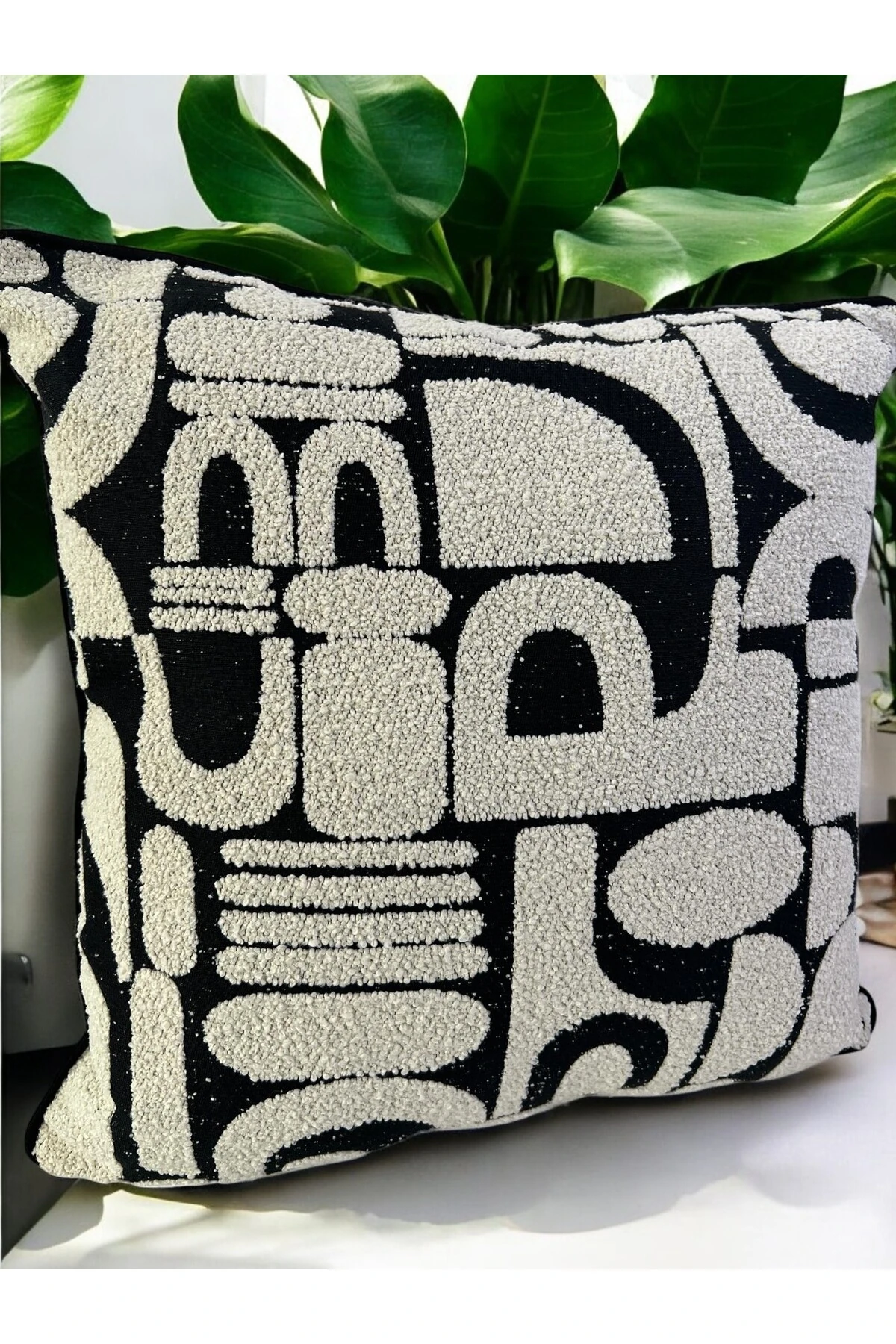 Mof Collection Modern Geometrik Desenli Jakar Dokuma Kırlent Kılıfı