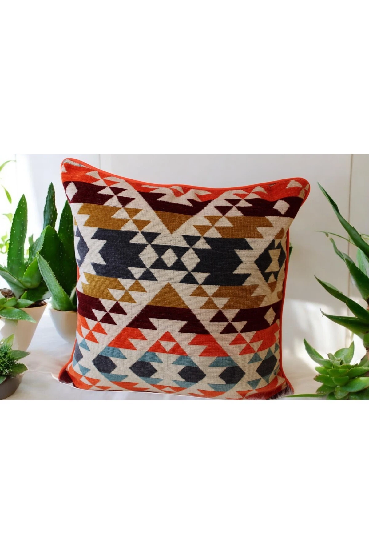 Mof Home Collection Etnik Desen Çift Taraflı Biyeli Kırlent Kılıfı