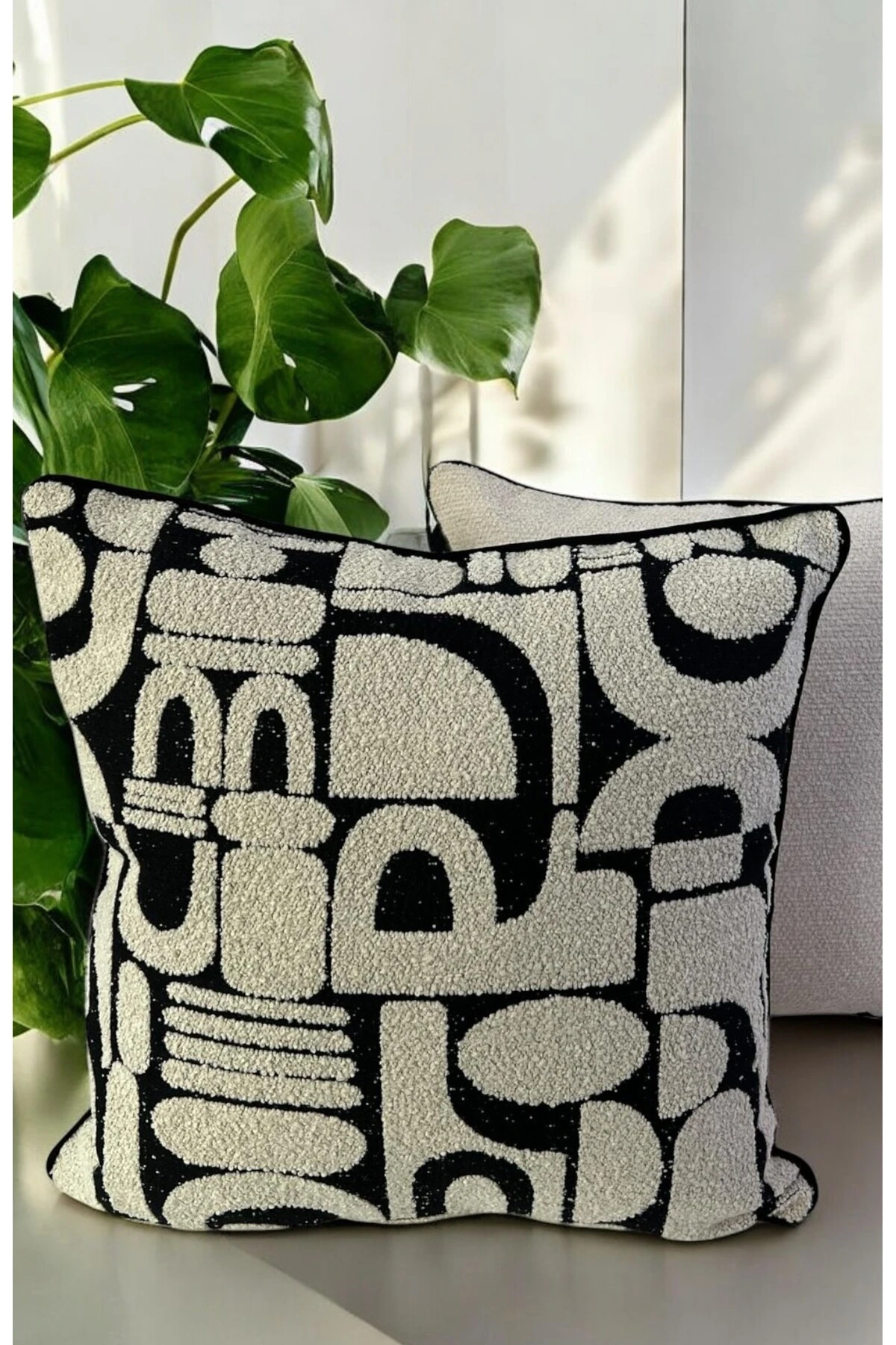 Mof Collection Modern Geometrik Desenli Jakar Dokuma Kırlent Kılıfı