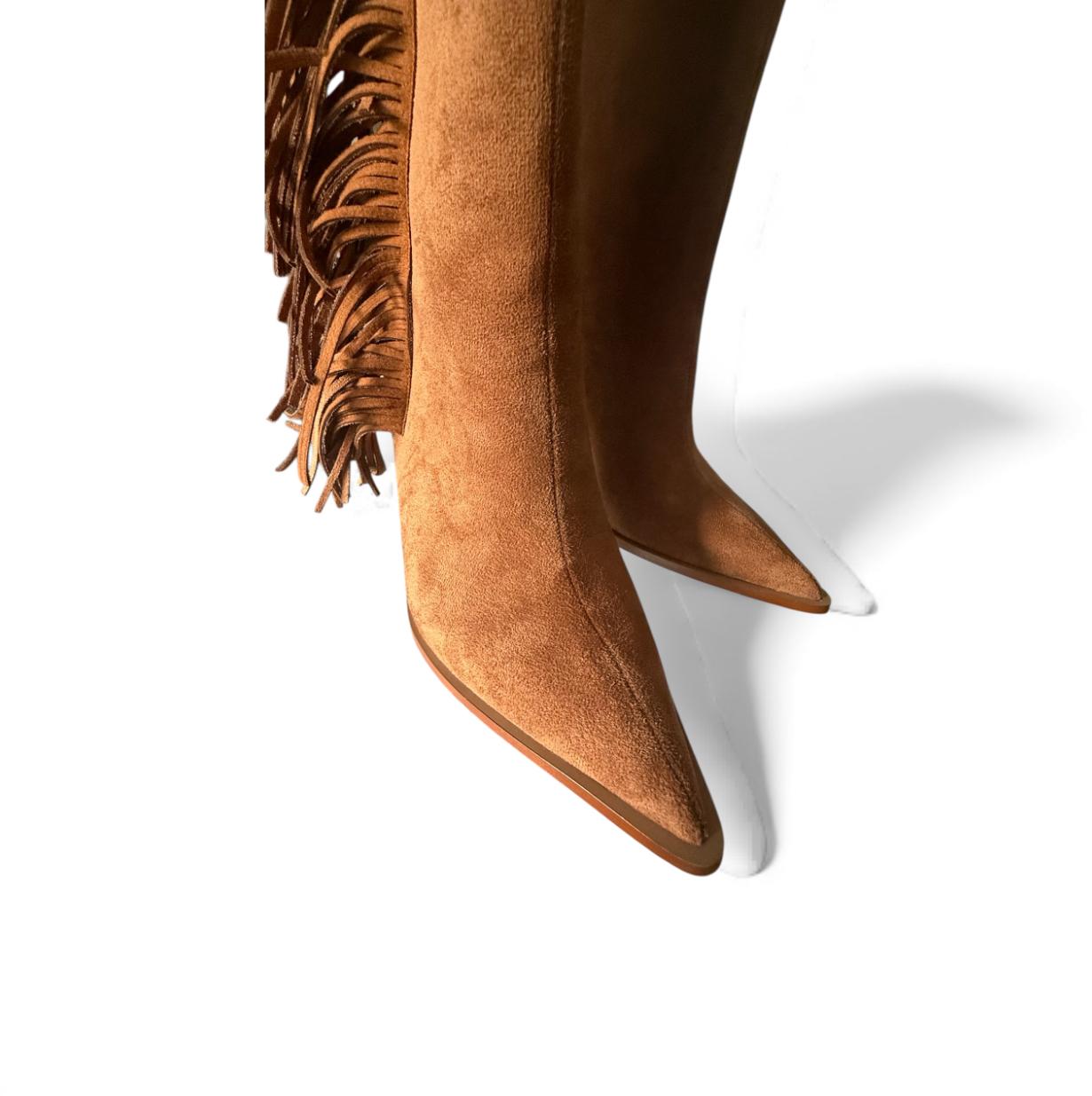 Statice Püsküllü Kadın Çizme