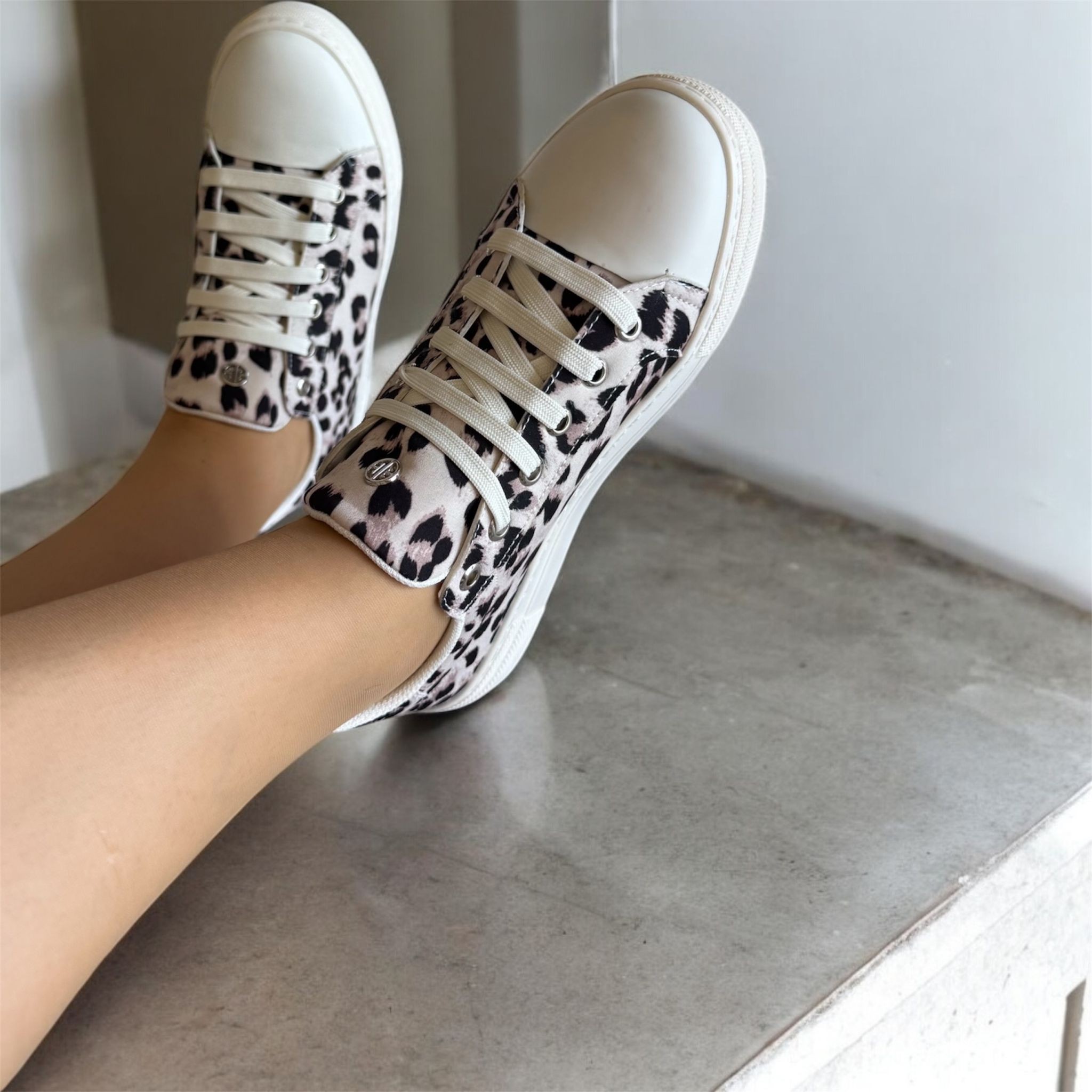 POPLAR LEOPAR KADIN SPOR AYAKKABI