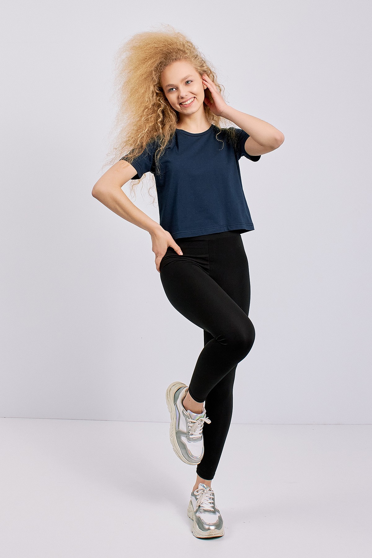 Navy Blue Crew Neck Basic Crop T-Shirt