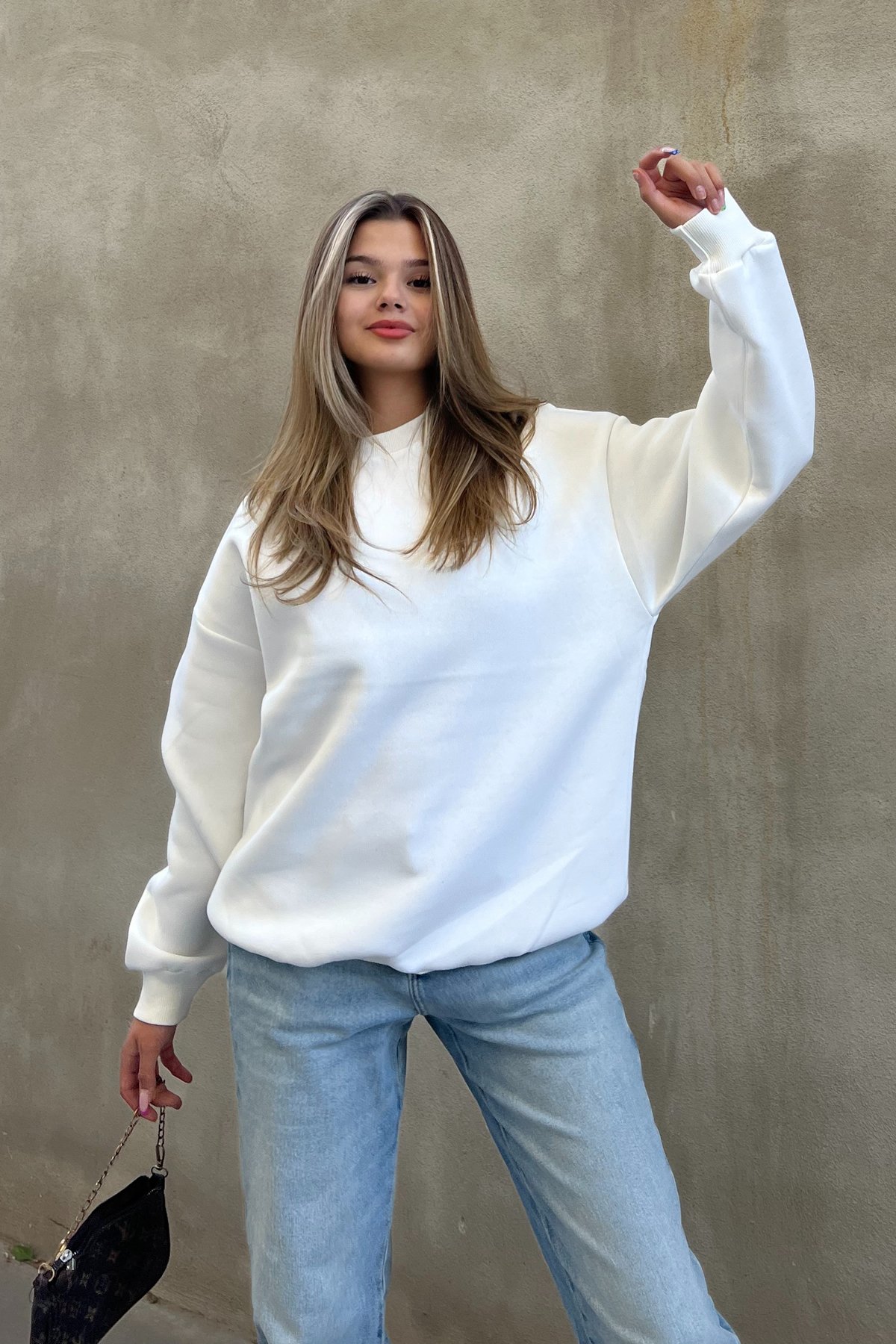 Bisiklet Yaka Basic Sweatshirt