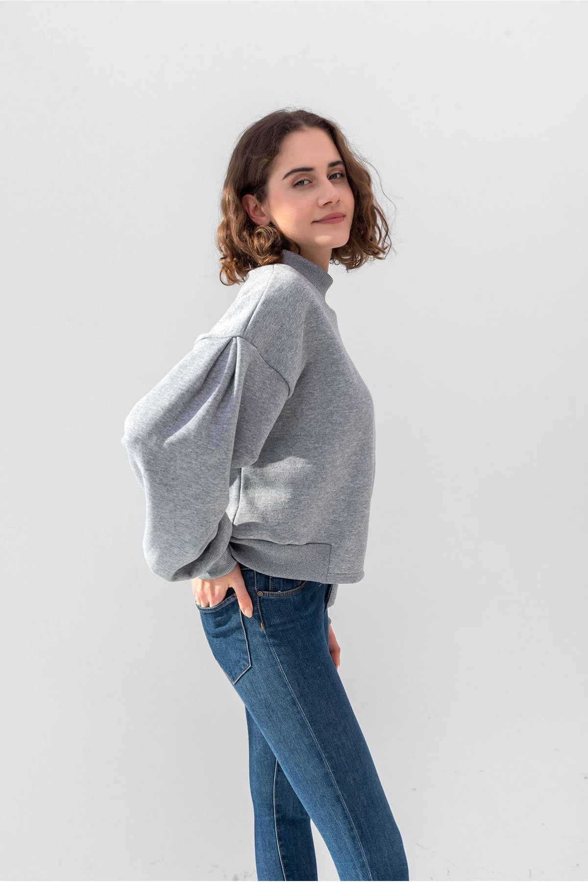 Gray Turtleneck Balloon Sleeve Crop Knitted Sweatshirt