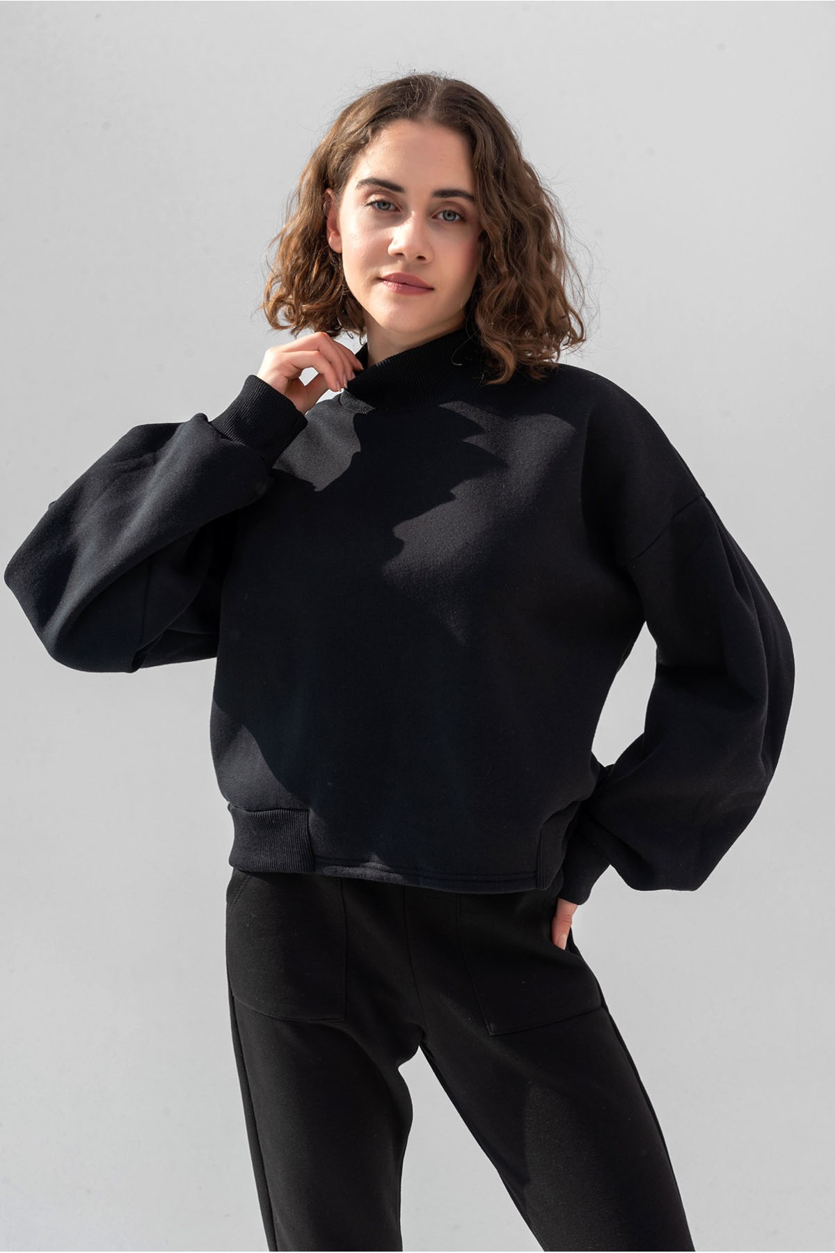 Gray Turtleneck Balloon Sleeve Crop Knitted Sweatshirt