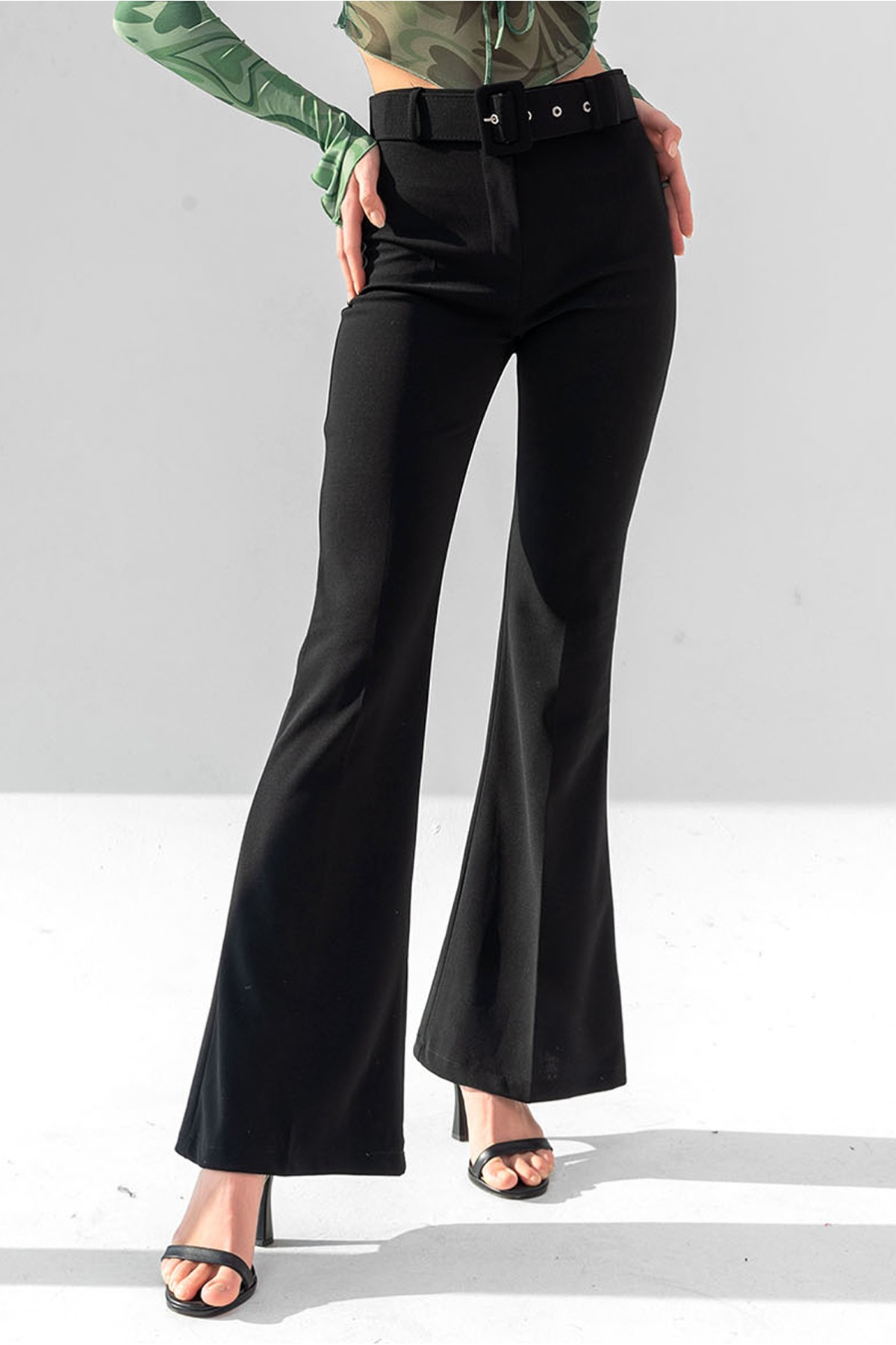 Women's Belted High Waist Flared Trousers - Black
