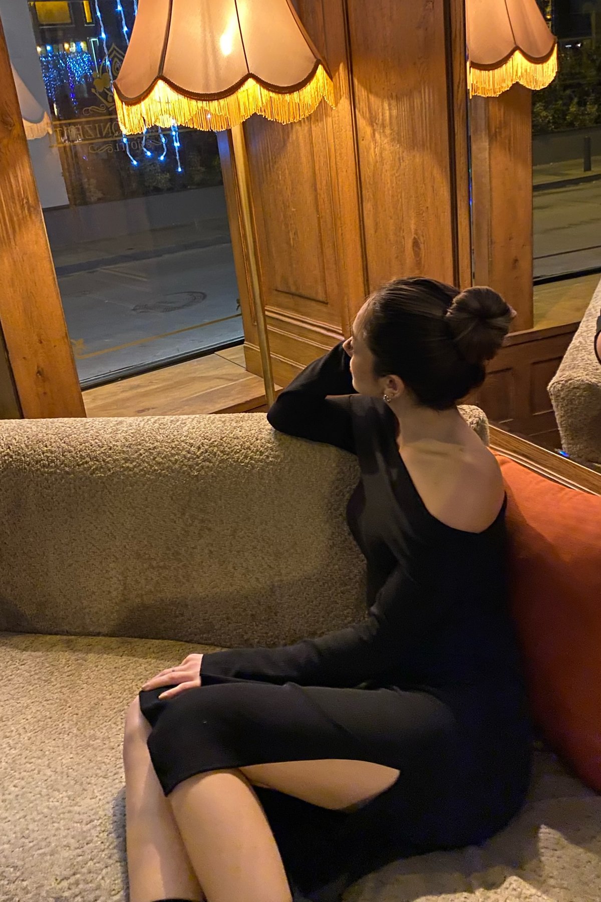 Madonna Yaka Fitilli Örme Elbise