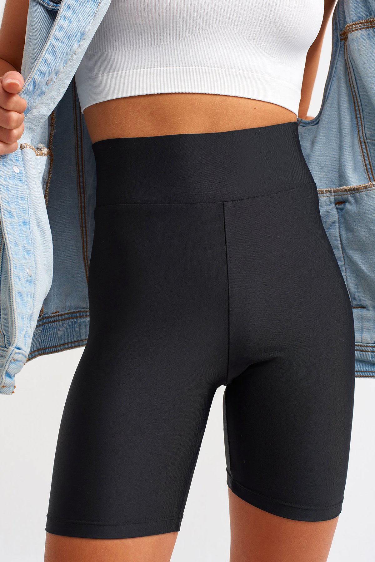 Black Extra High Waist Gathering Biker Leggings