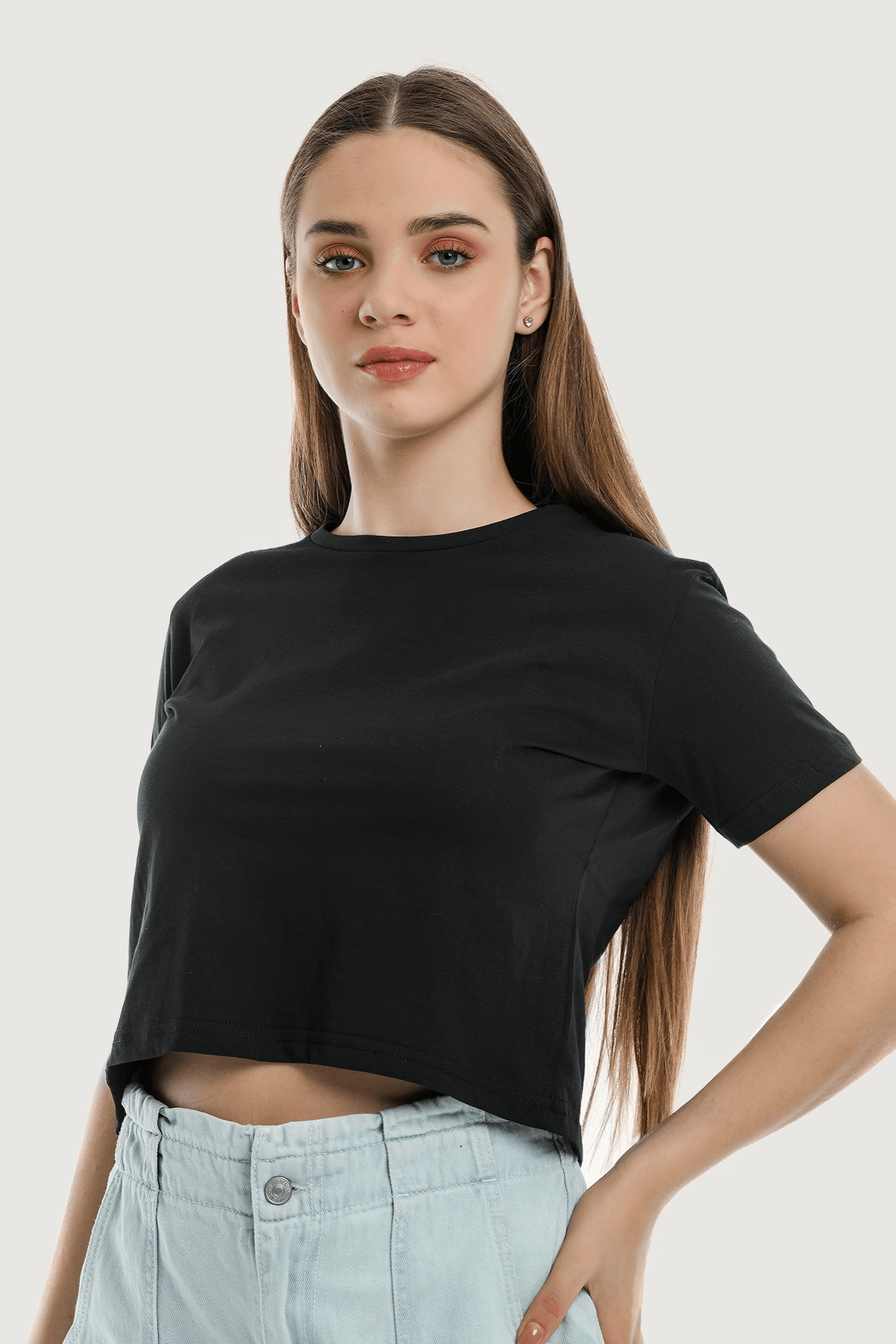 Women's Black Crew Neck Basic Crop T-shirt