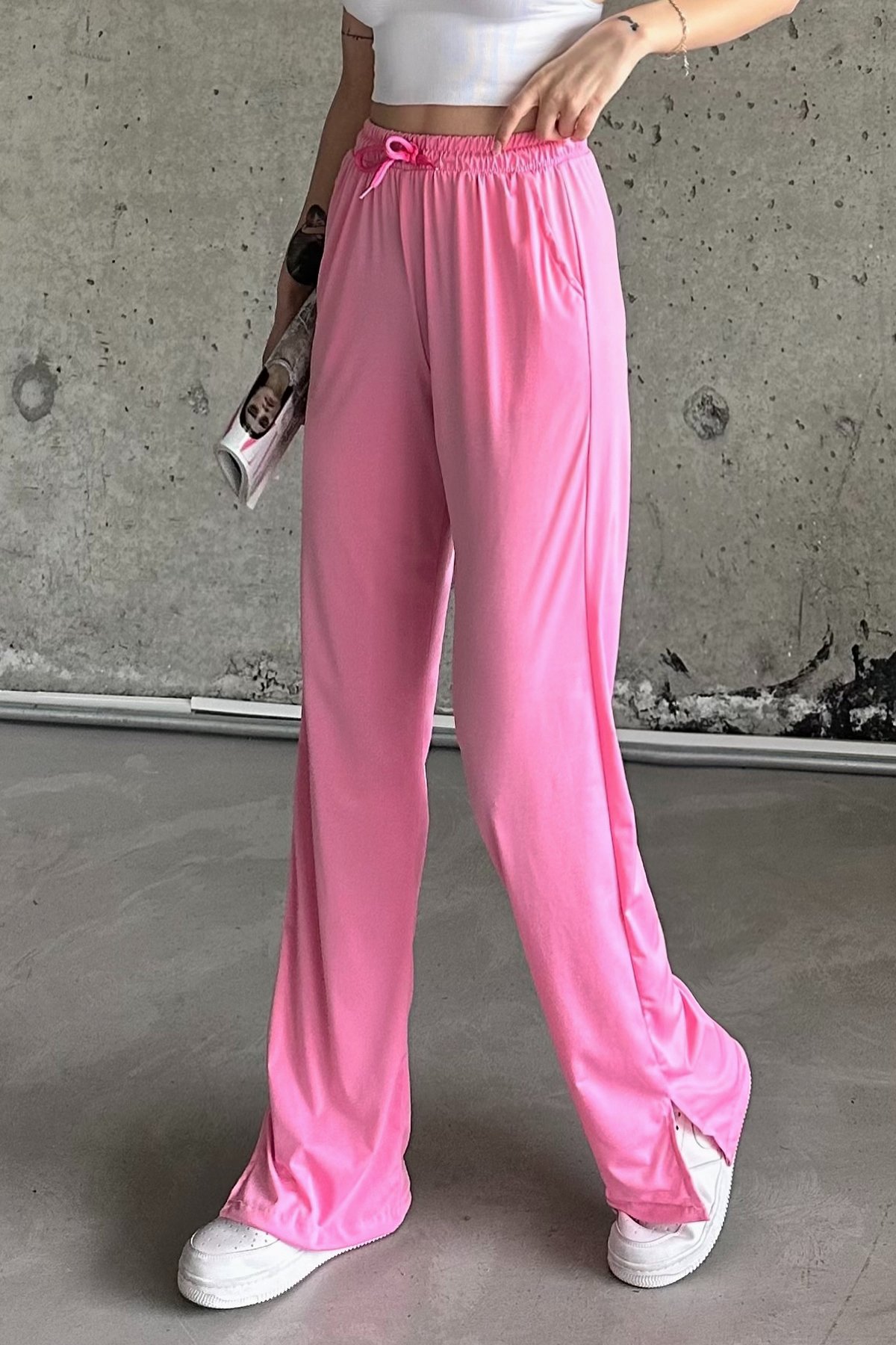 Black Slit Detail High-Waisted Leggings - Candy Pink