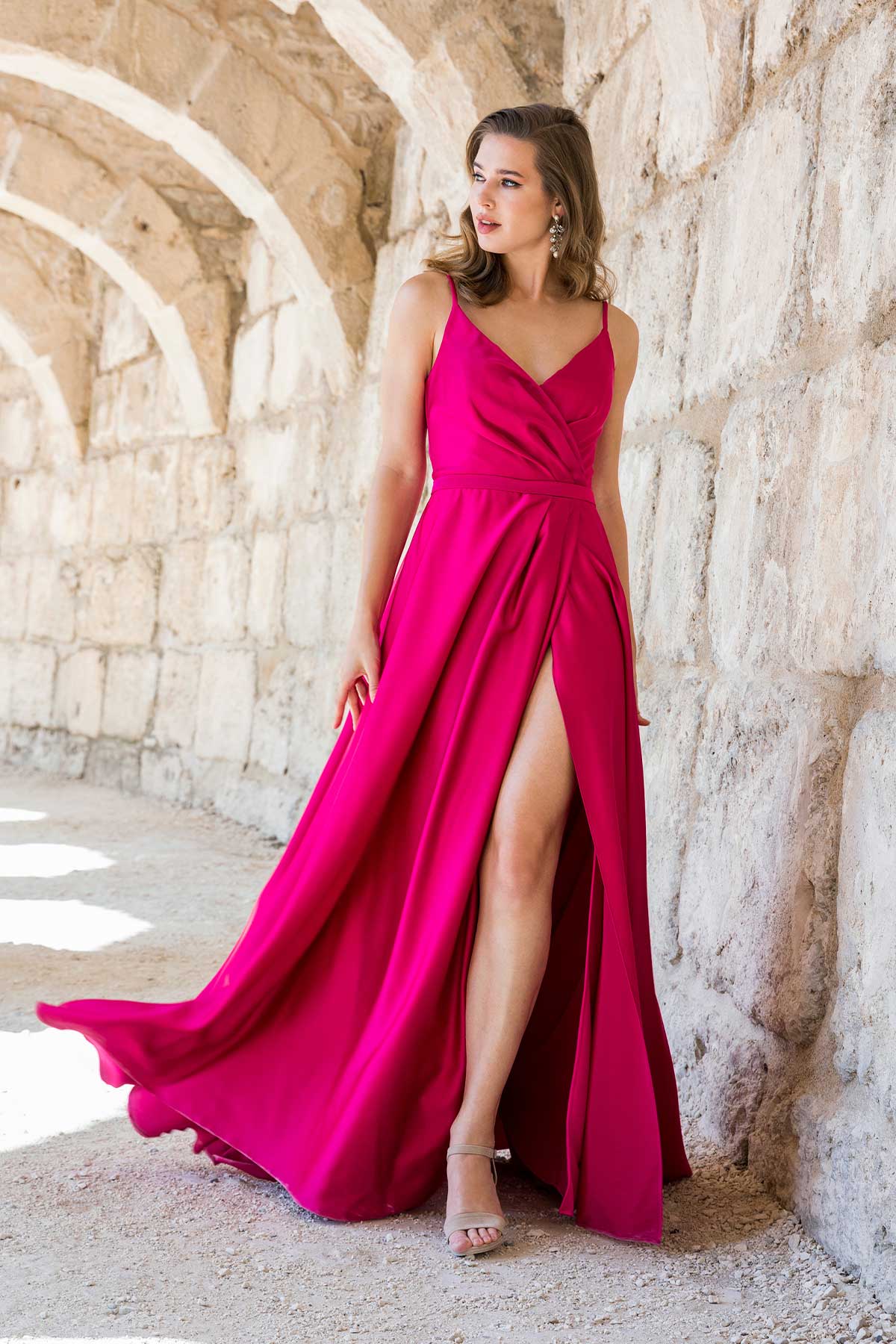 İnce Askılı Kruvaze Yaka Yırtmaçlı Abiye