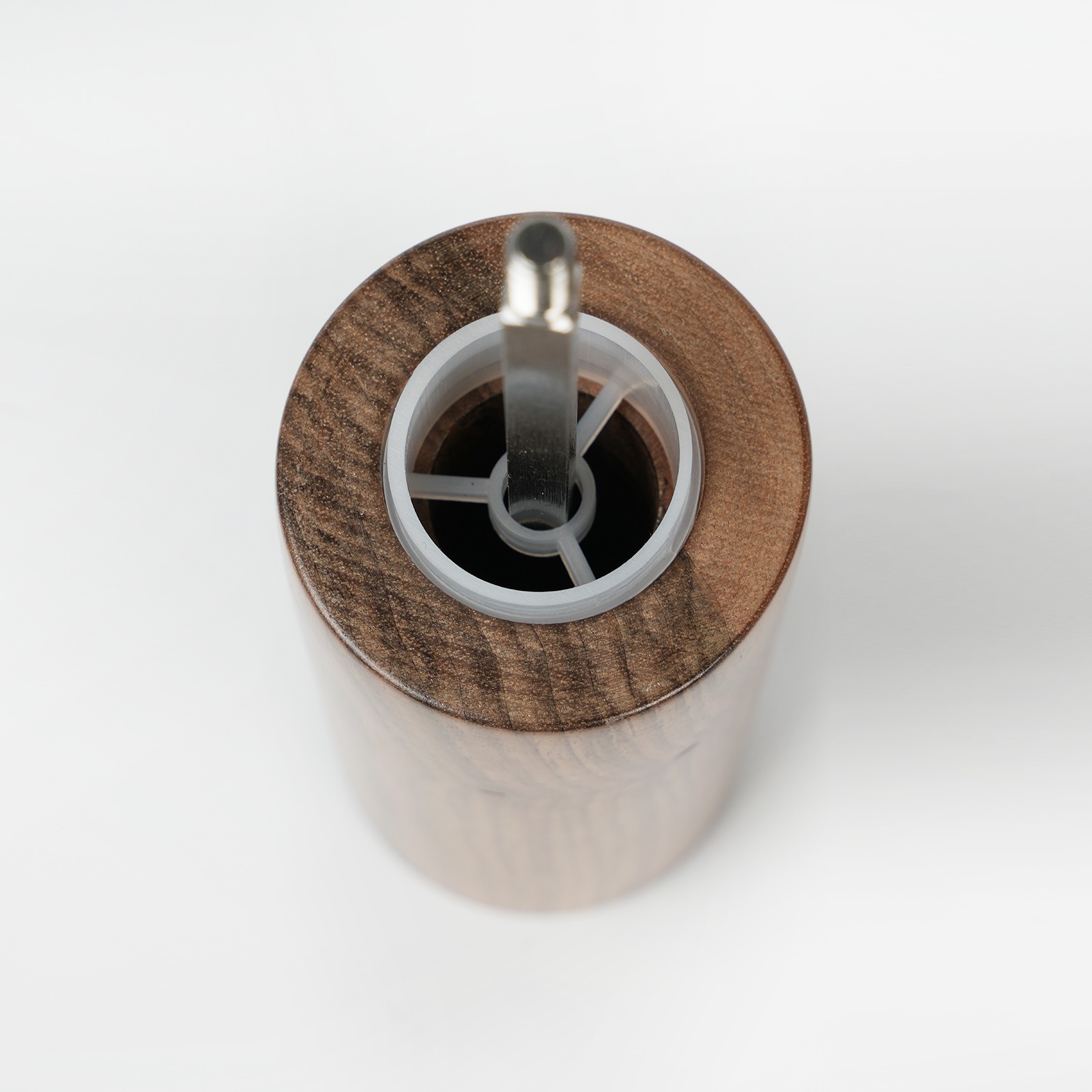 CEVİZ AHŞAP TUZ VE KARABİBER EL DEĞİRMENİ 18 CM