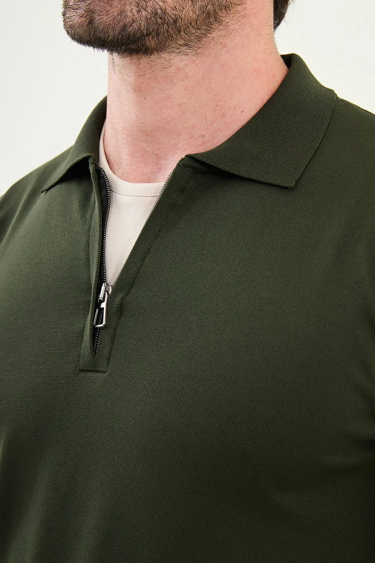 Düz Slim Fit Fermuarlı Polo Yaka Triko Kazak - Haki