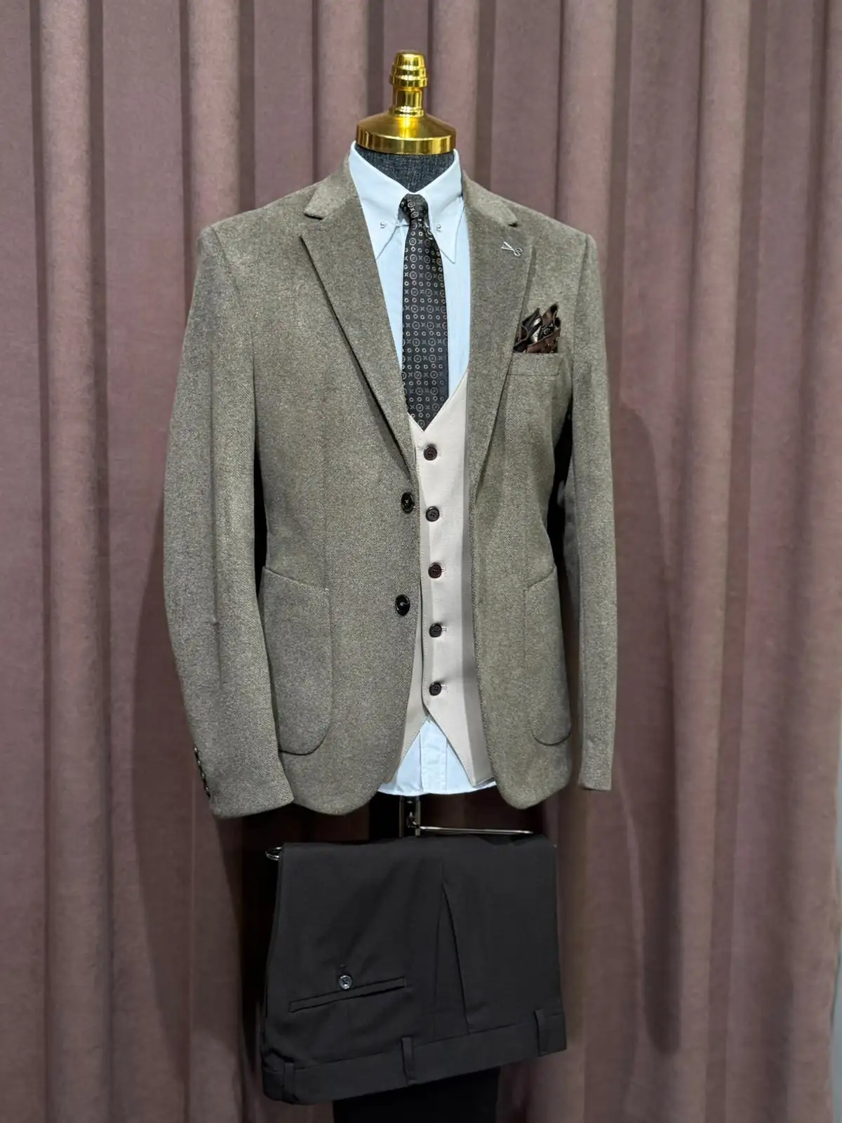 Slim Fit Mono Yaka Kadife Takım Elbise 