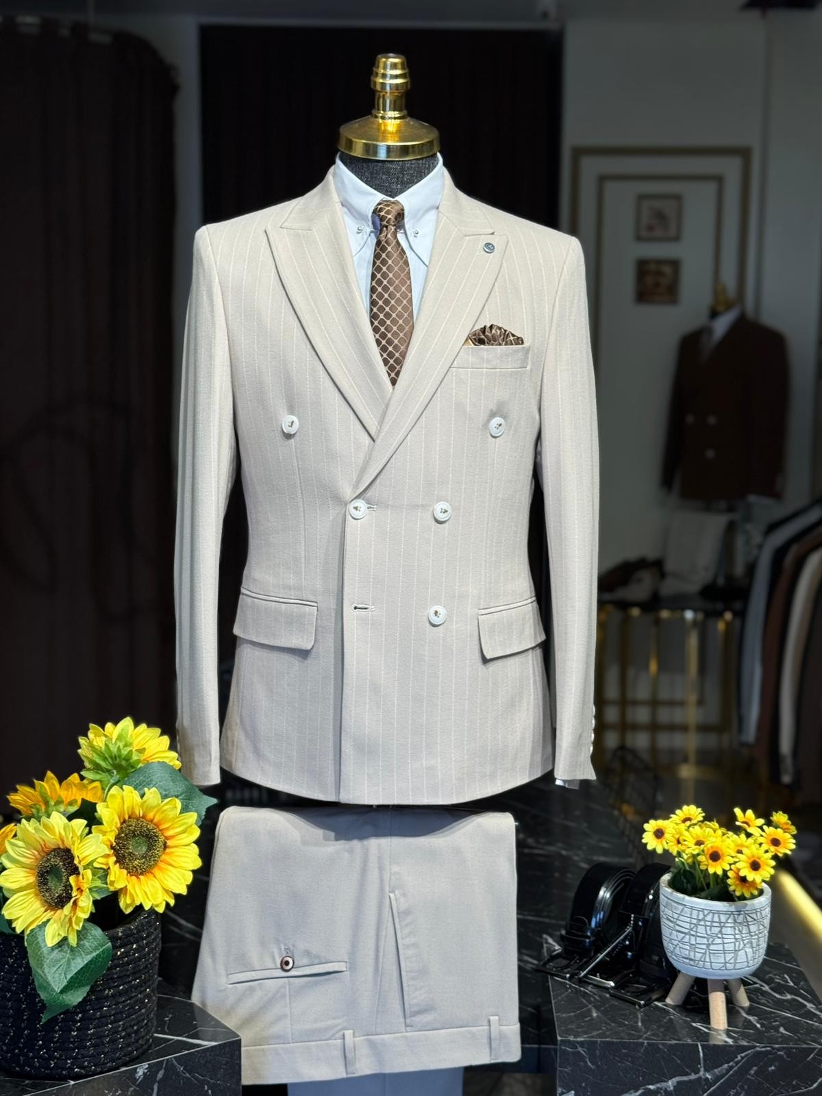 Slim Fit Çizgili Kruvaze Takım Elbise 