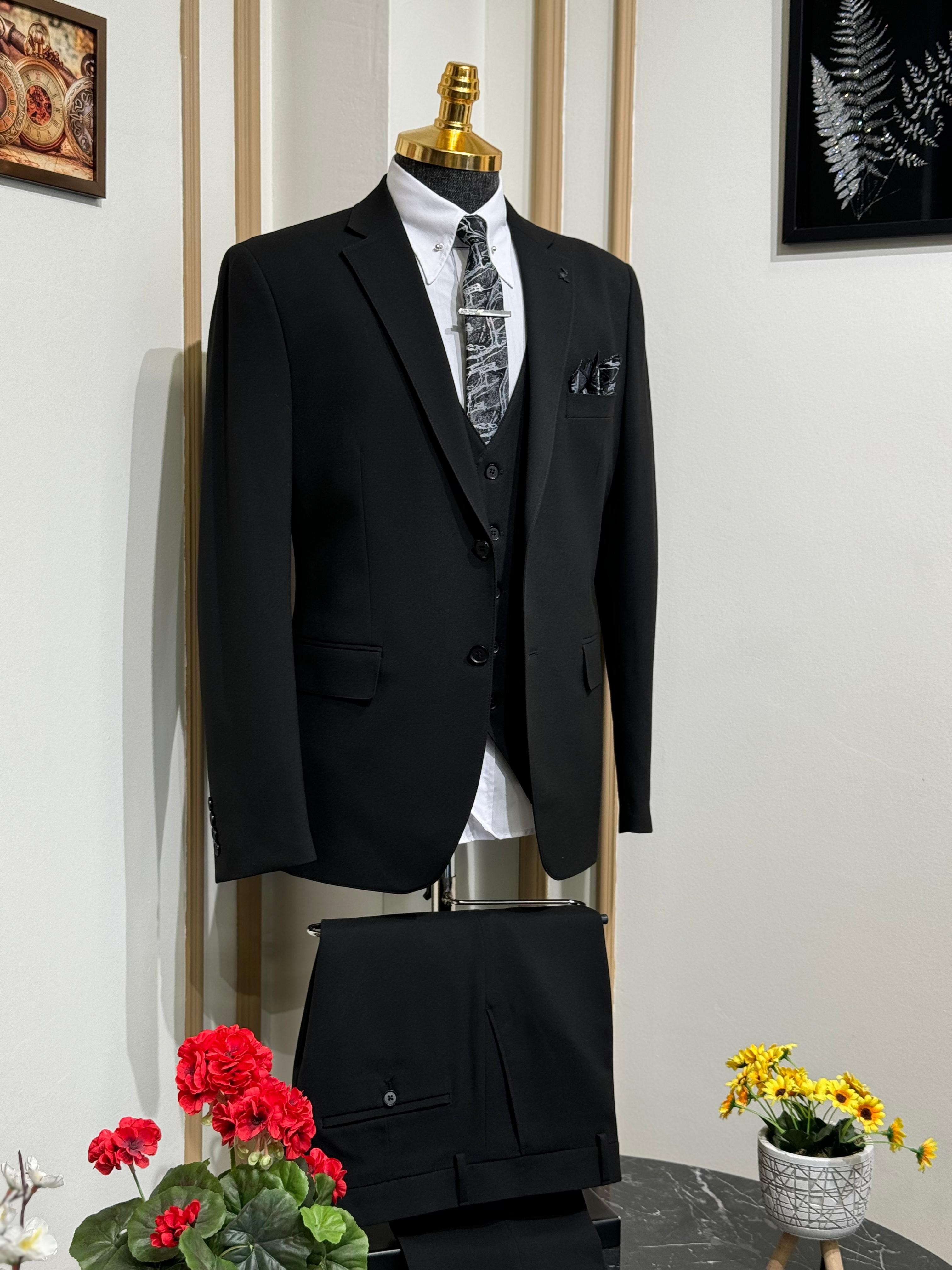 Klasik Slim Fit Yelekli Takım Elbise