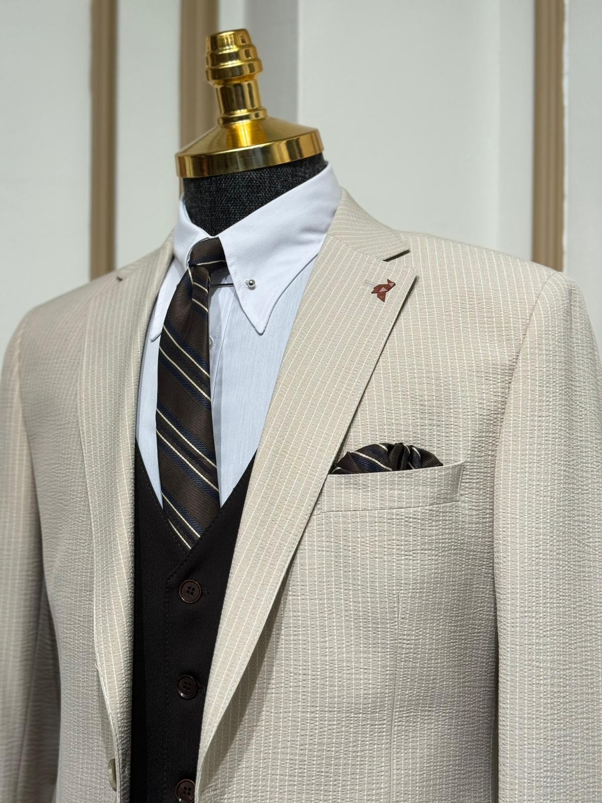 Yeni Sezon Slim Fit  Gofre Kumaş Yelekli Takım Elbise 