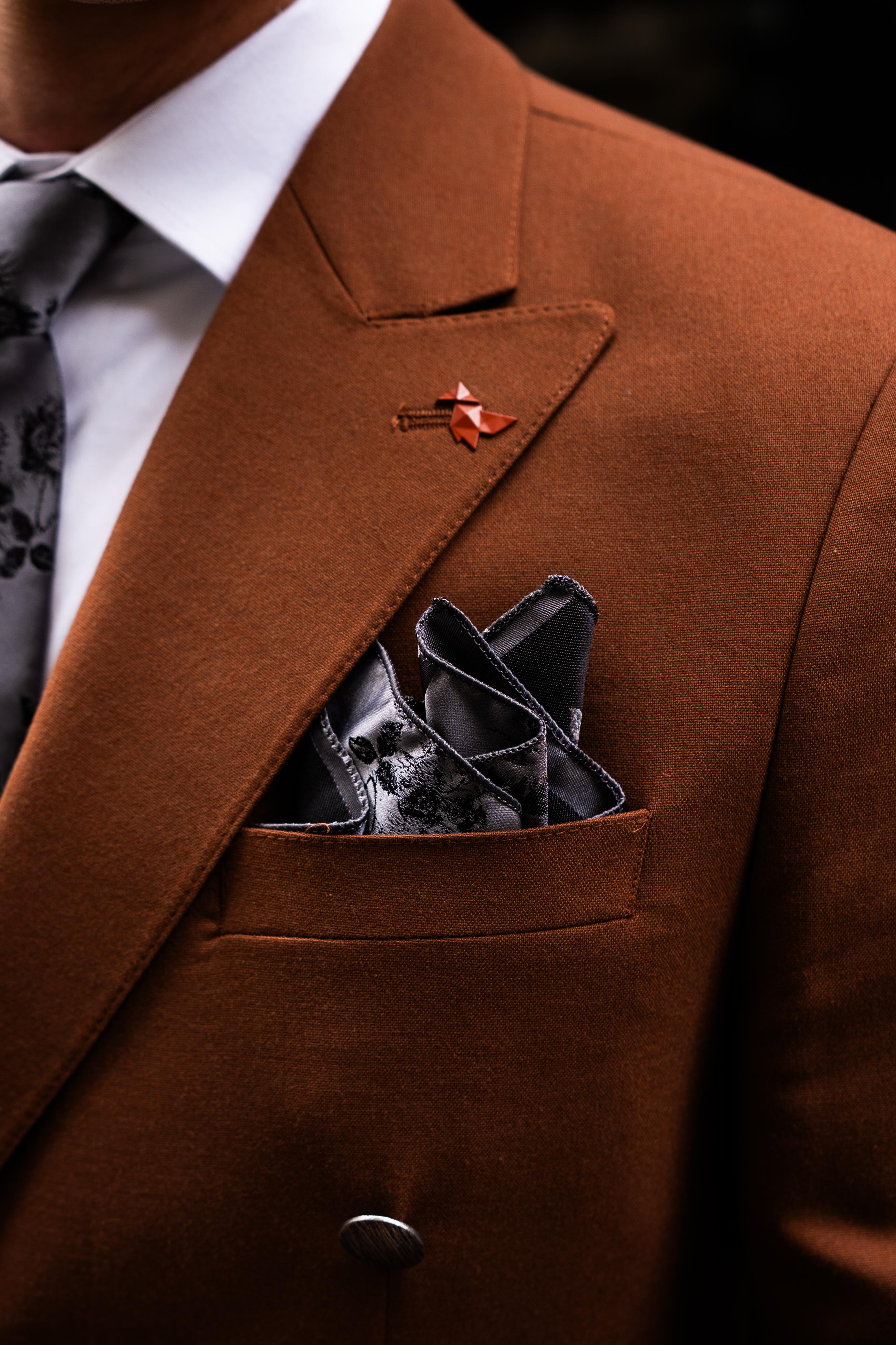 Duz Slim Fit Kırlangıc Yaka Kruvaze Erkek Takım Elbise 