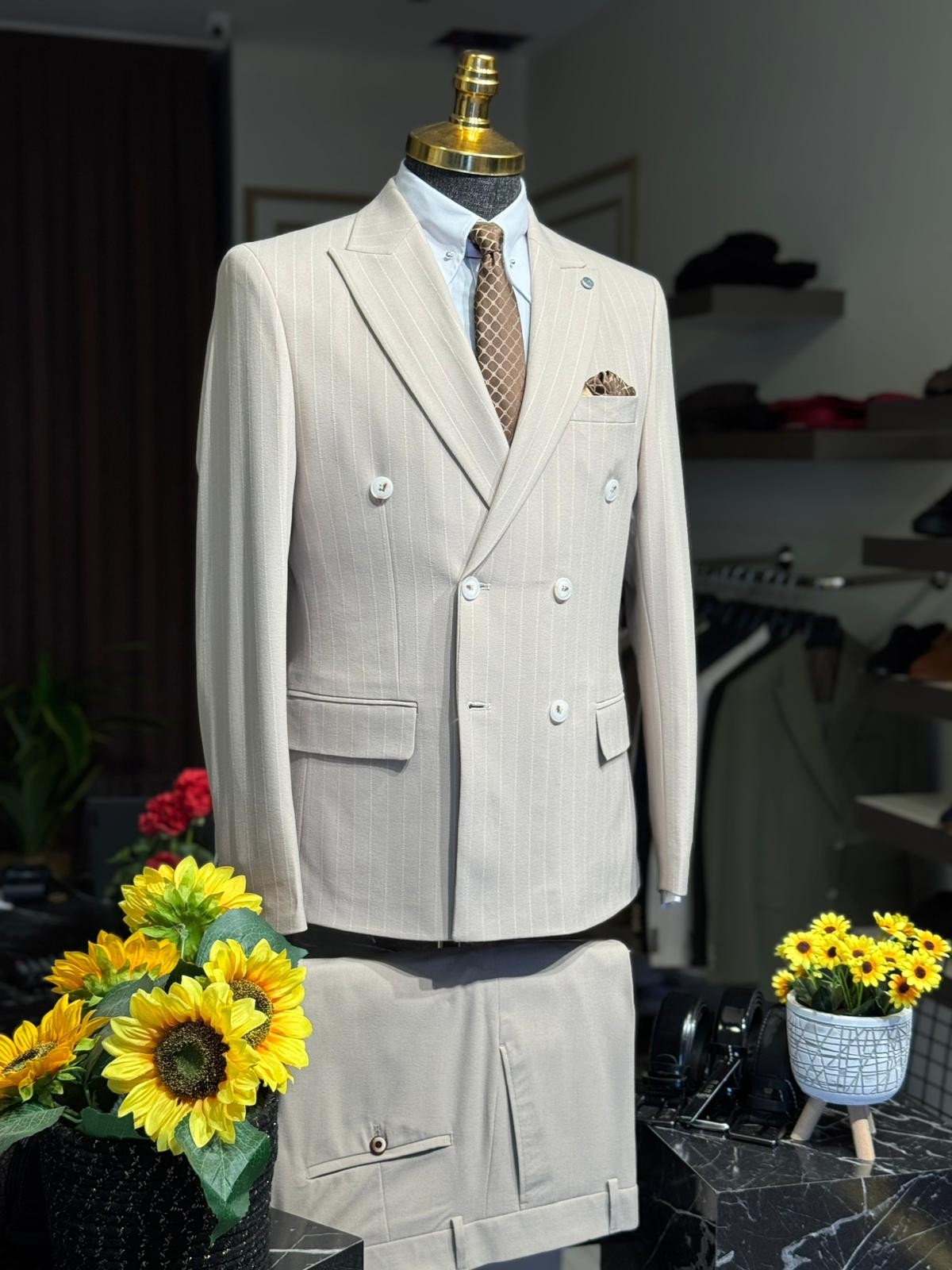 Slim Fit Çizgili Kruvaze Takım Elbise 