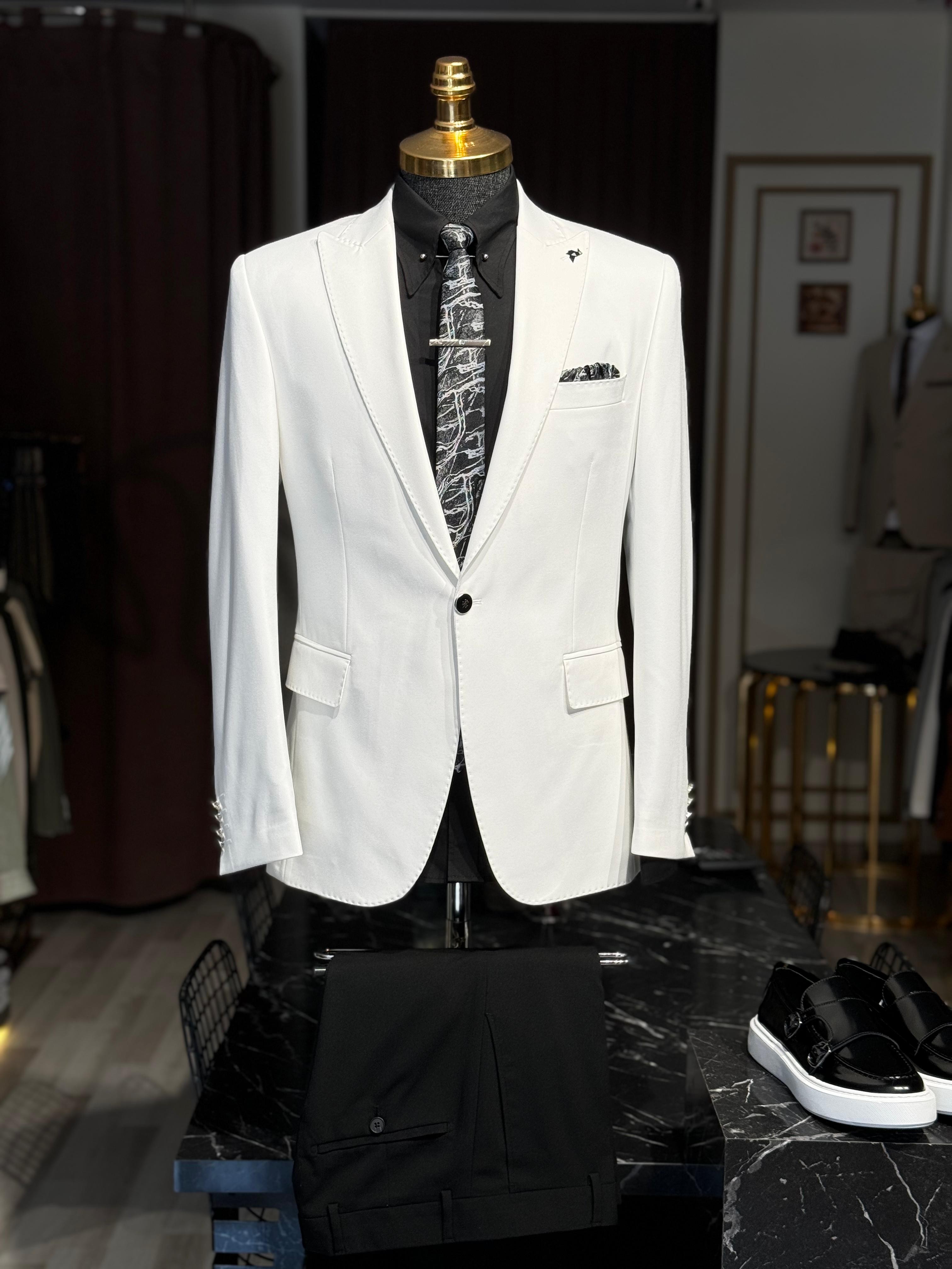 Düz Slim Fit İtalyan Kesim Geniş Yaka Takım Elbise 