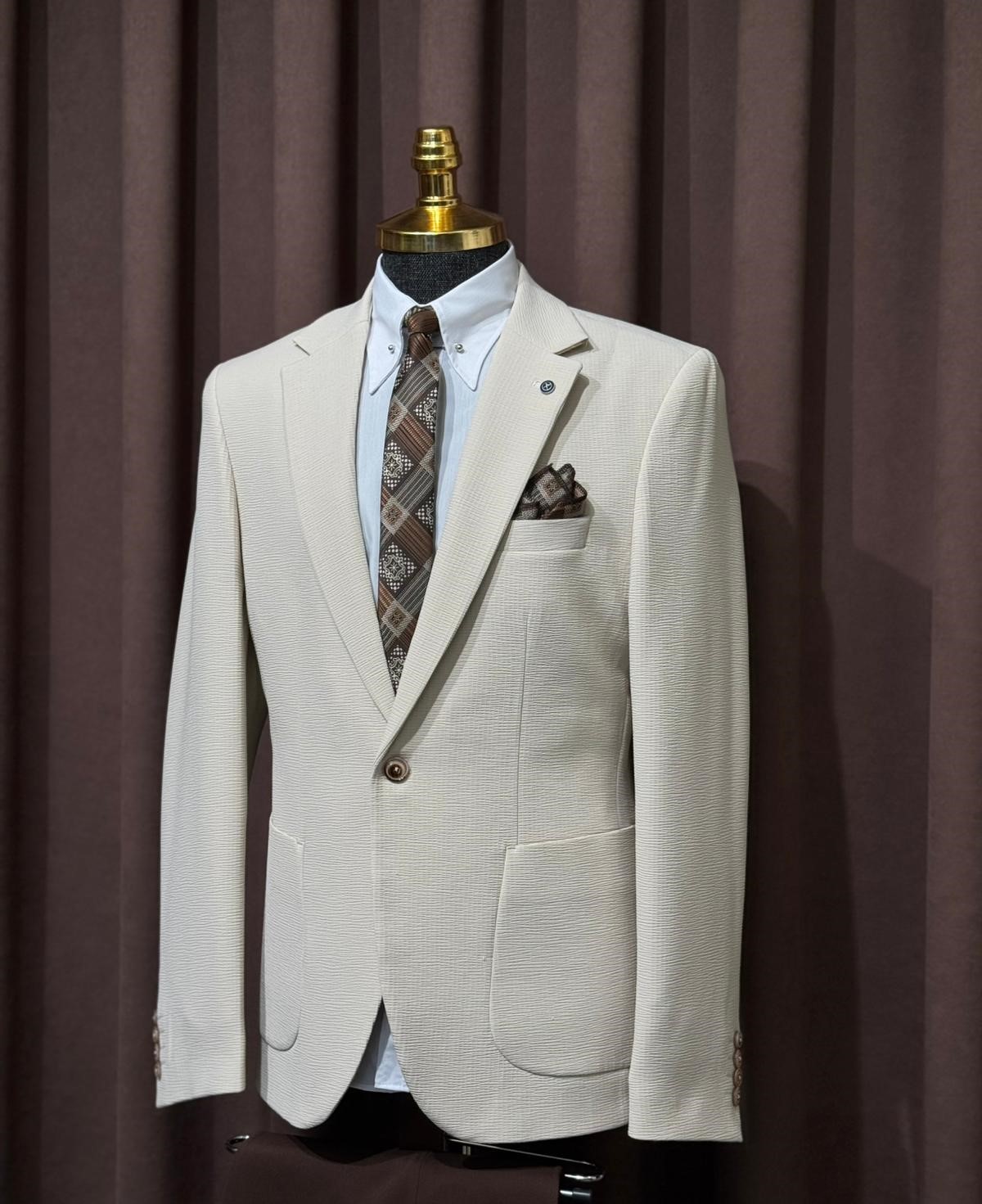 Slim Fit Kesim Gofre Kumaş Likralı Yazlık Ceket  - Bej
