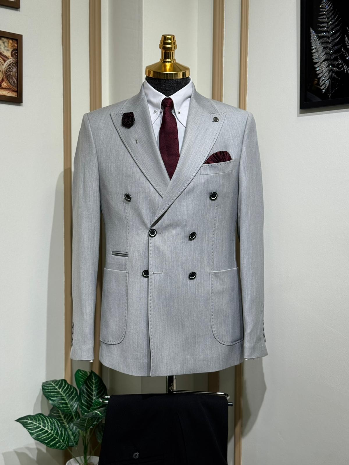 Slim Fit İtalyan Kesim Kruvaze Takım Elbise 