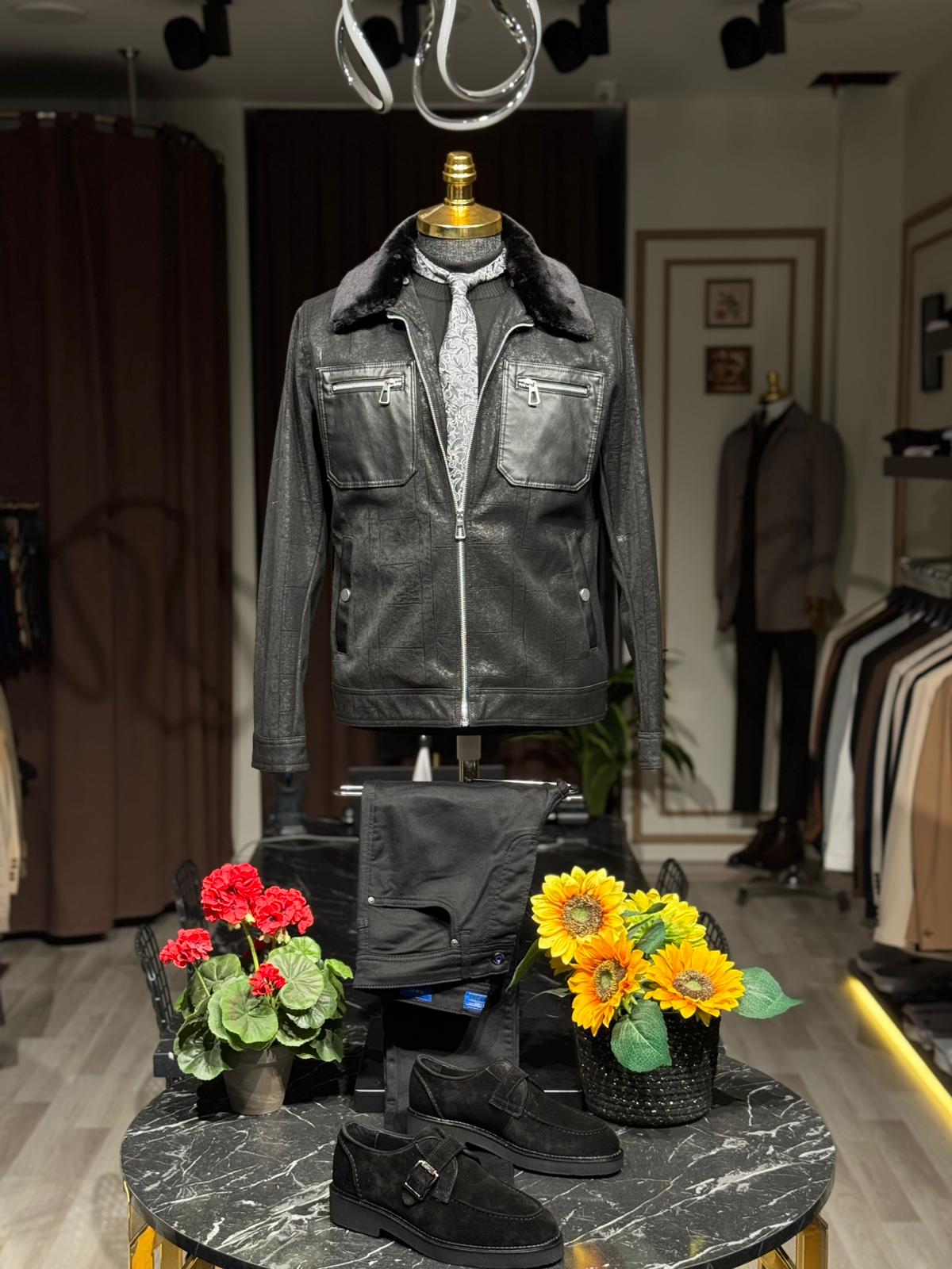 Slim Fit Desenli Fermuar Cep Detaylı Kürk Yaka Deri Mont