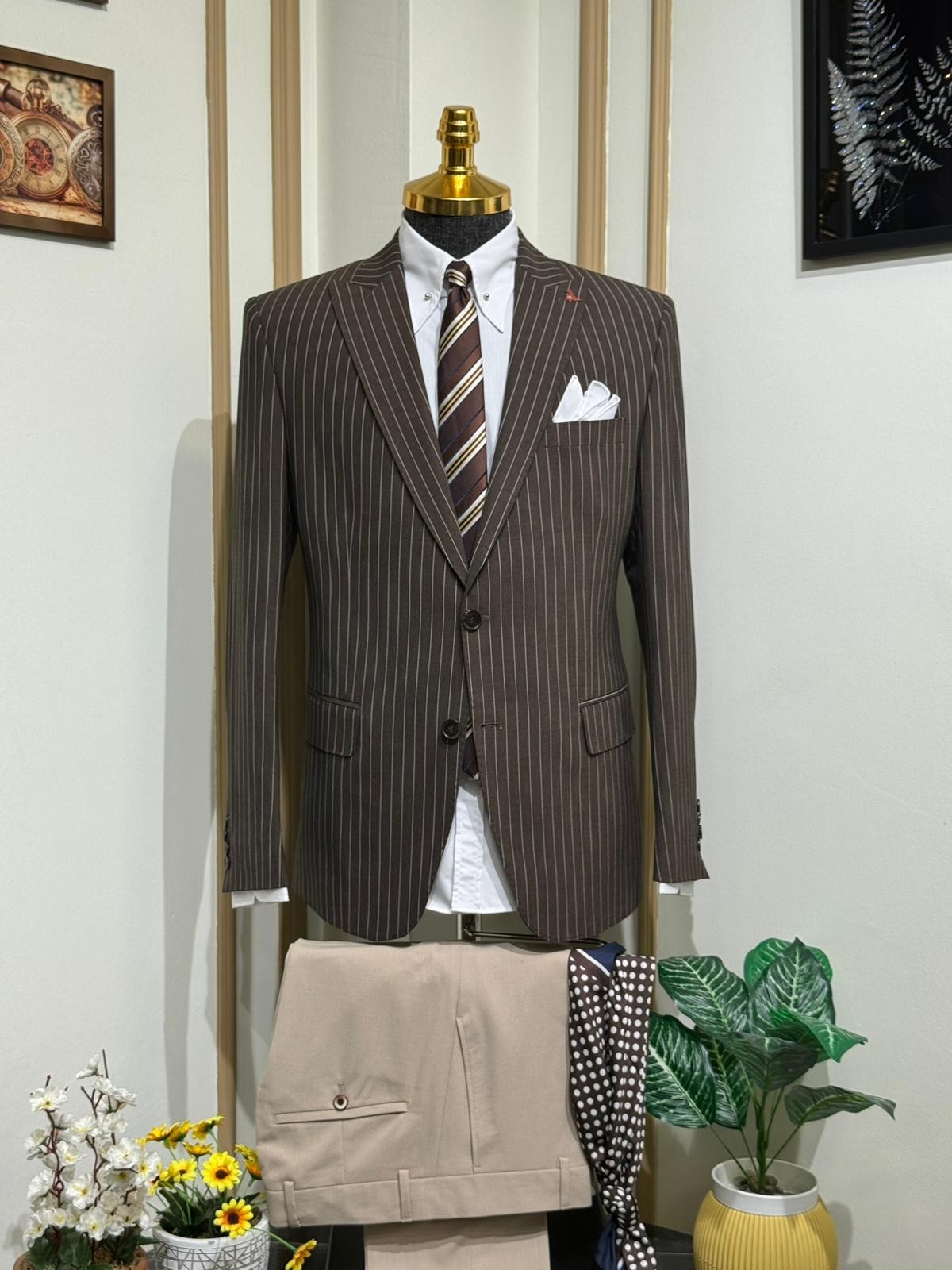 Çizgili Slim Fit Geniş Yaka Kruvaze Takım Elbise 