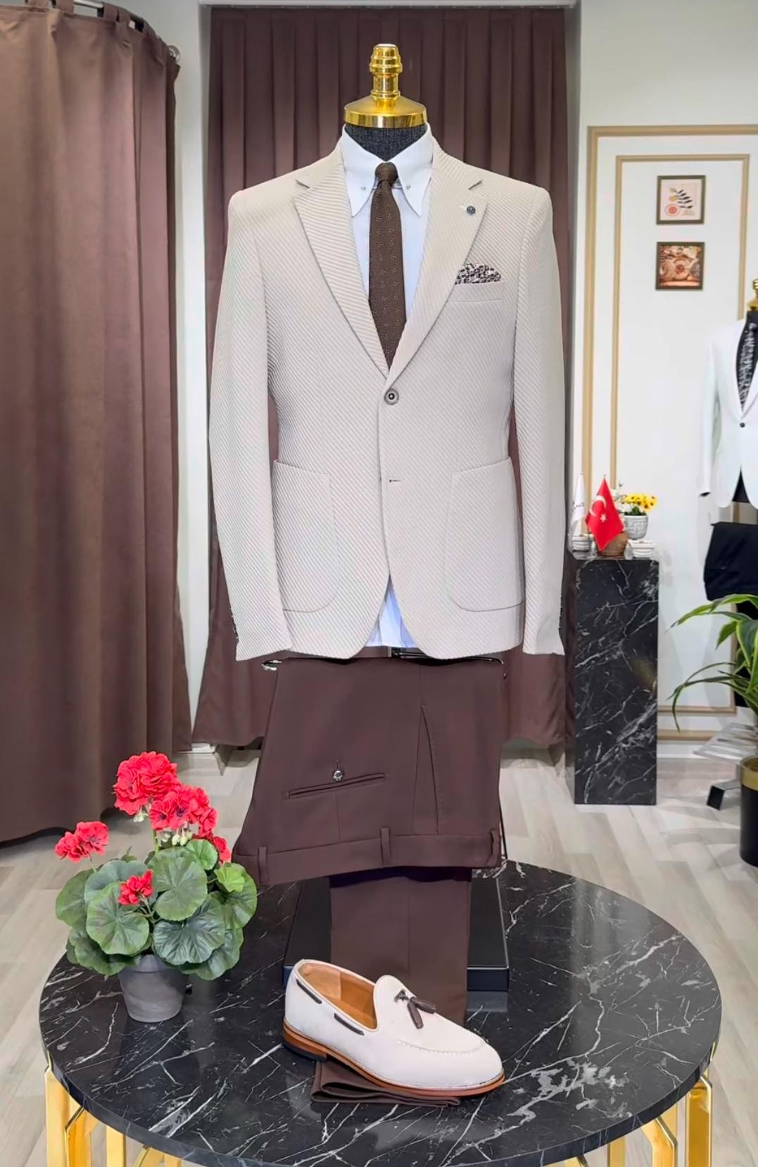 Slim Fit Kendinden Desenli Mono Yaka Ceket  - Bej