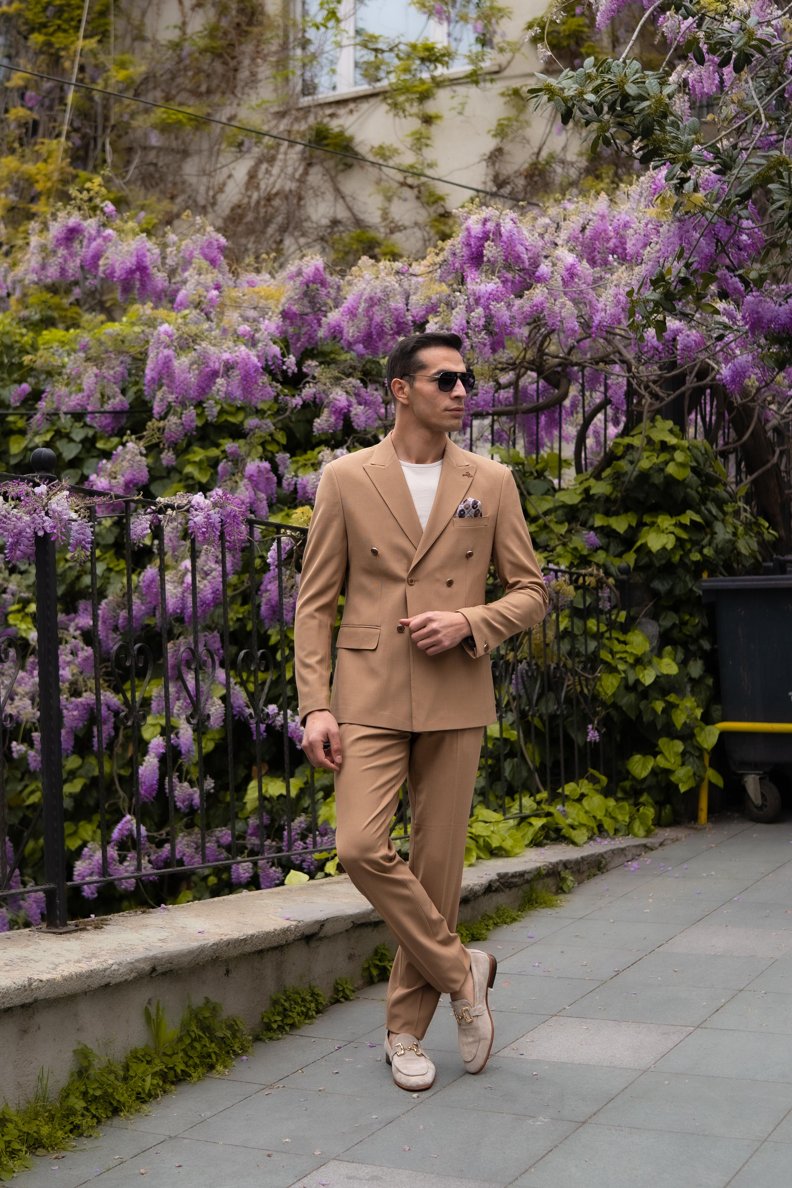 Camel Sivri Yaka Slim Fit  Kruvaze Takım Elbise 