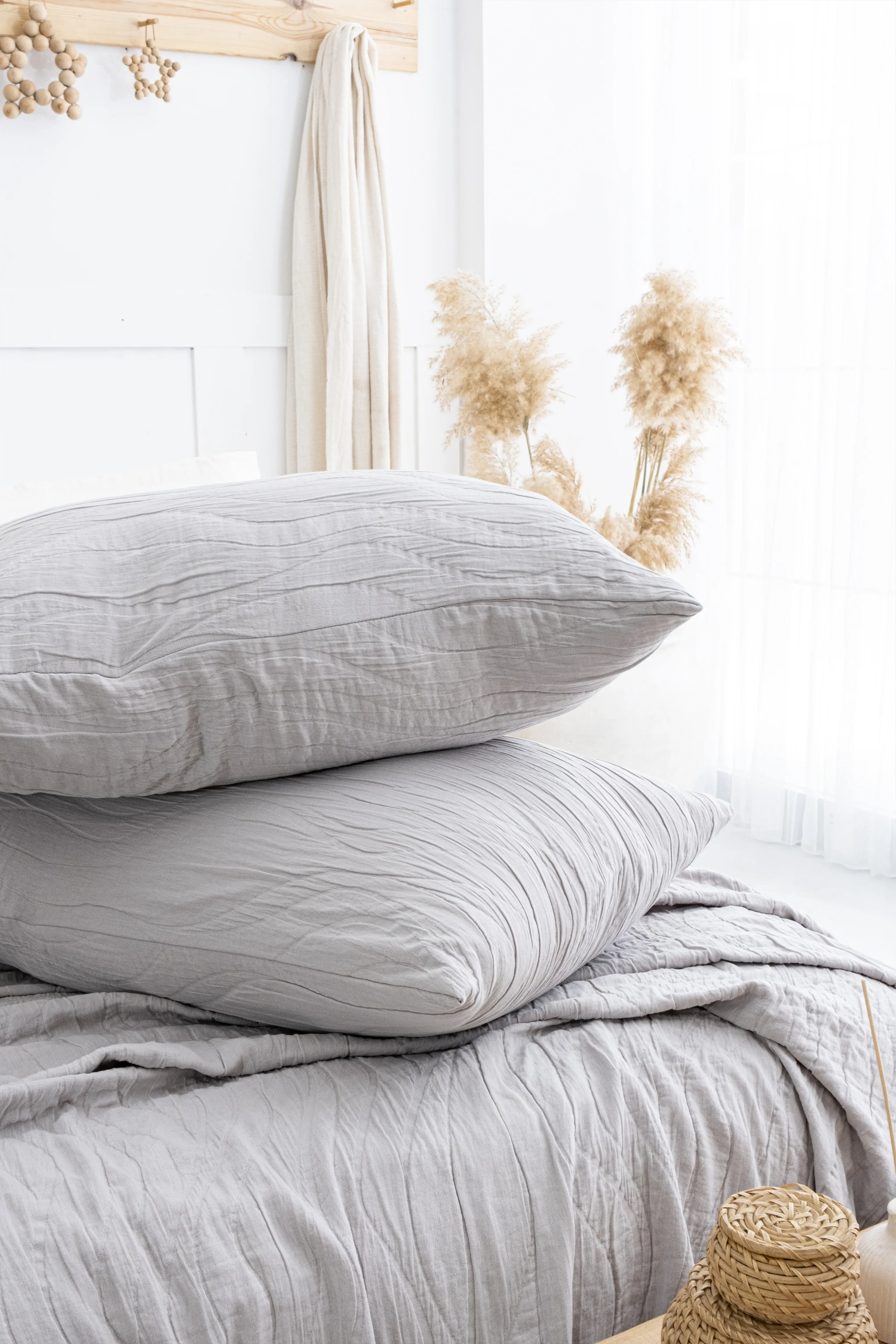 Janna Jakarlı Yatak Örtüsü Seti – Yumuşak Dokulu, %100 Pamuk Jakarlı Kumaş, Doğal Tonlarda 3 Parça Yatak Odası Takımı