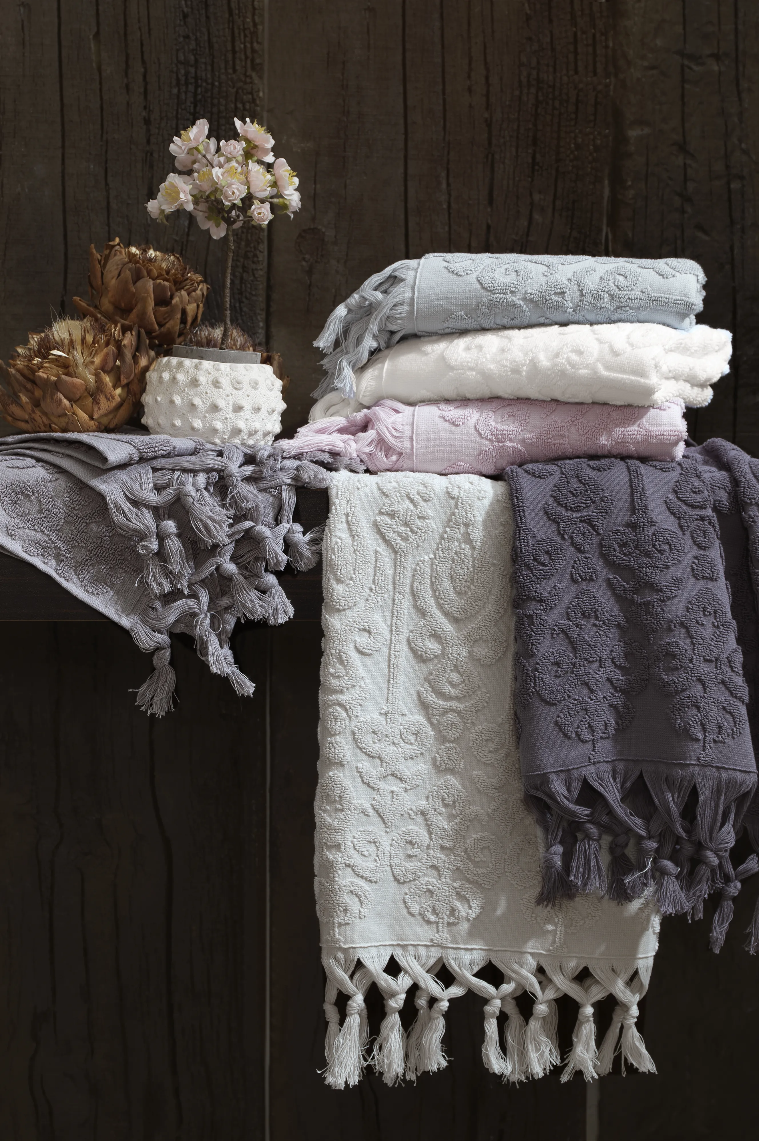 Bağ Kilim 6’lı Jakarlı Havlu Seti – %100 Pamuk, El İşçiliği Püsküllü Desenli Havlu, Etnik Dokulu Lüks Havlu Koleksiyonu