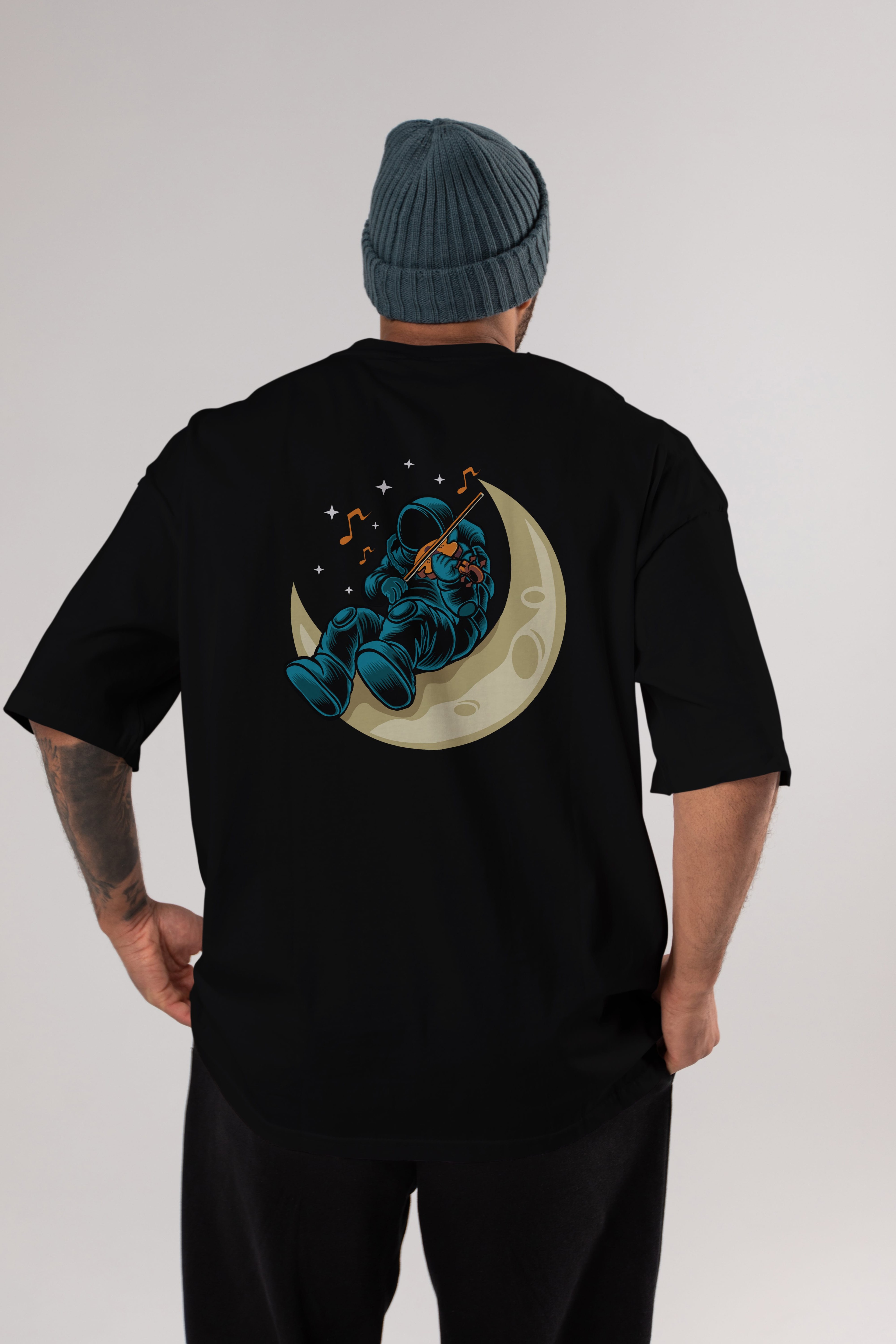 Playing Vionist in Space Arka Baskılı Oversize t-shirt Erkek Kadın Unisex