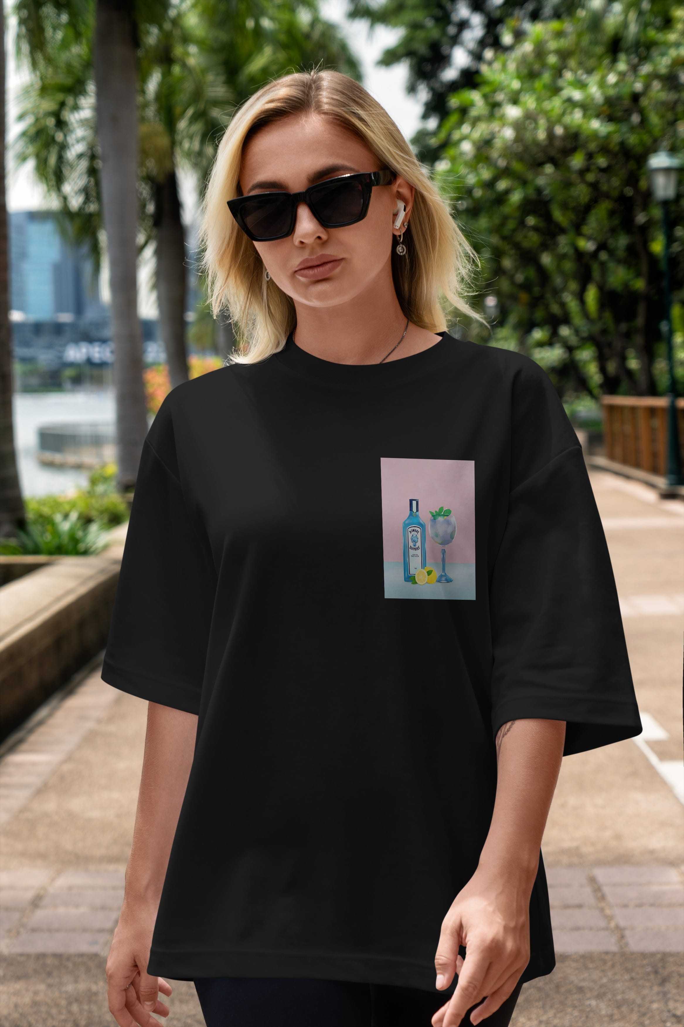 Bombay Sapphire Dry Gin Ön Sol Baskılı Oversize t-shirt Erkek Kadın Unisex %100 Pamuk Bisiklet Yaka tişort