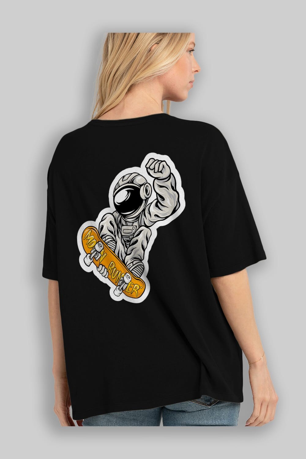 Moon Runner Sticker Arka Baskılı Oversize t-shirt Erkek Kadın Unisex